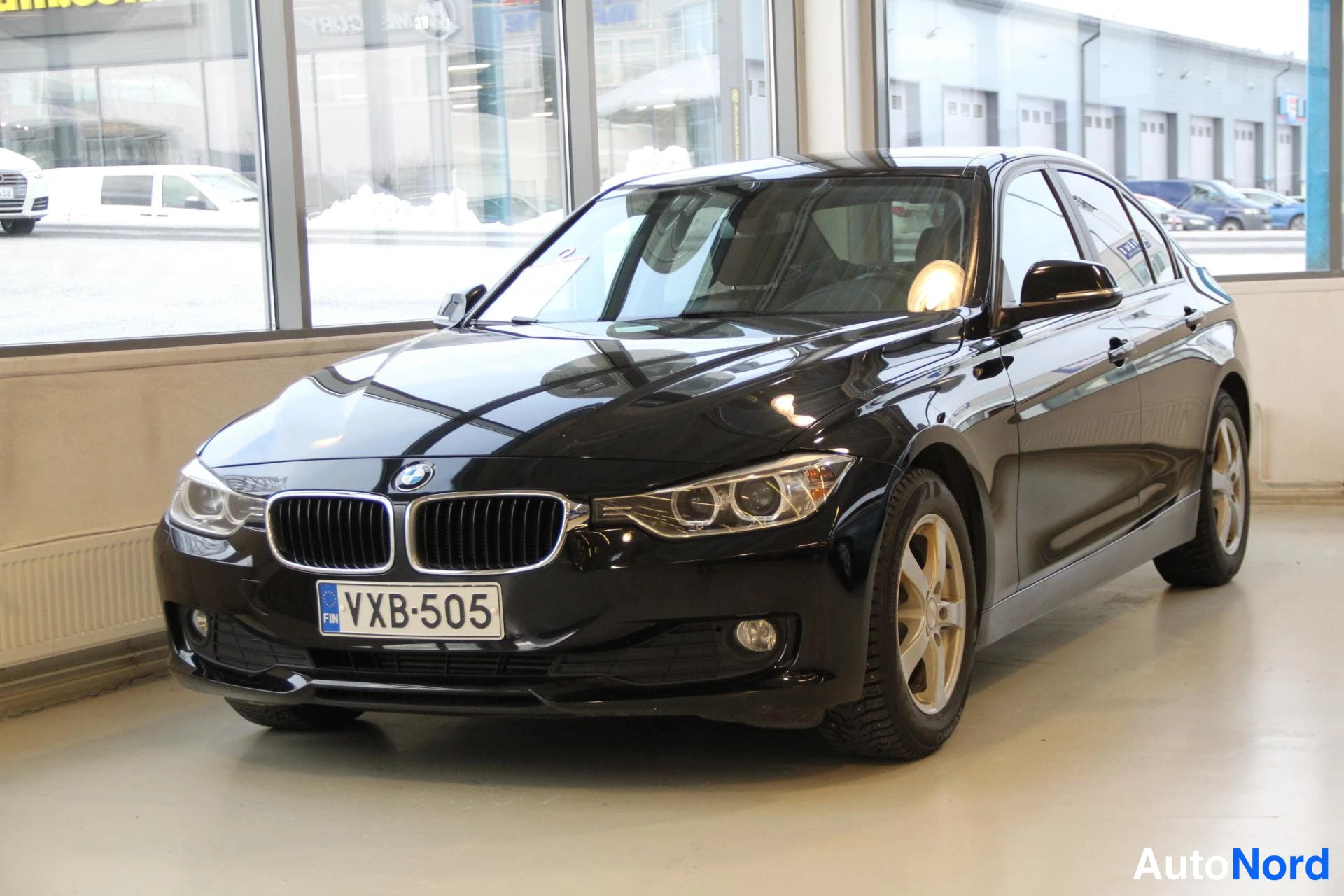 BMW 316d Business 2013