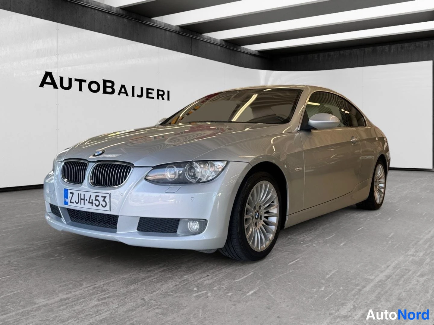 BMW 325i 2008