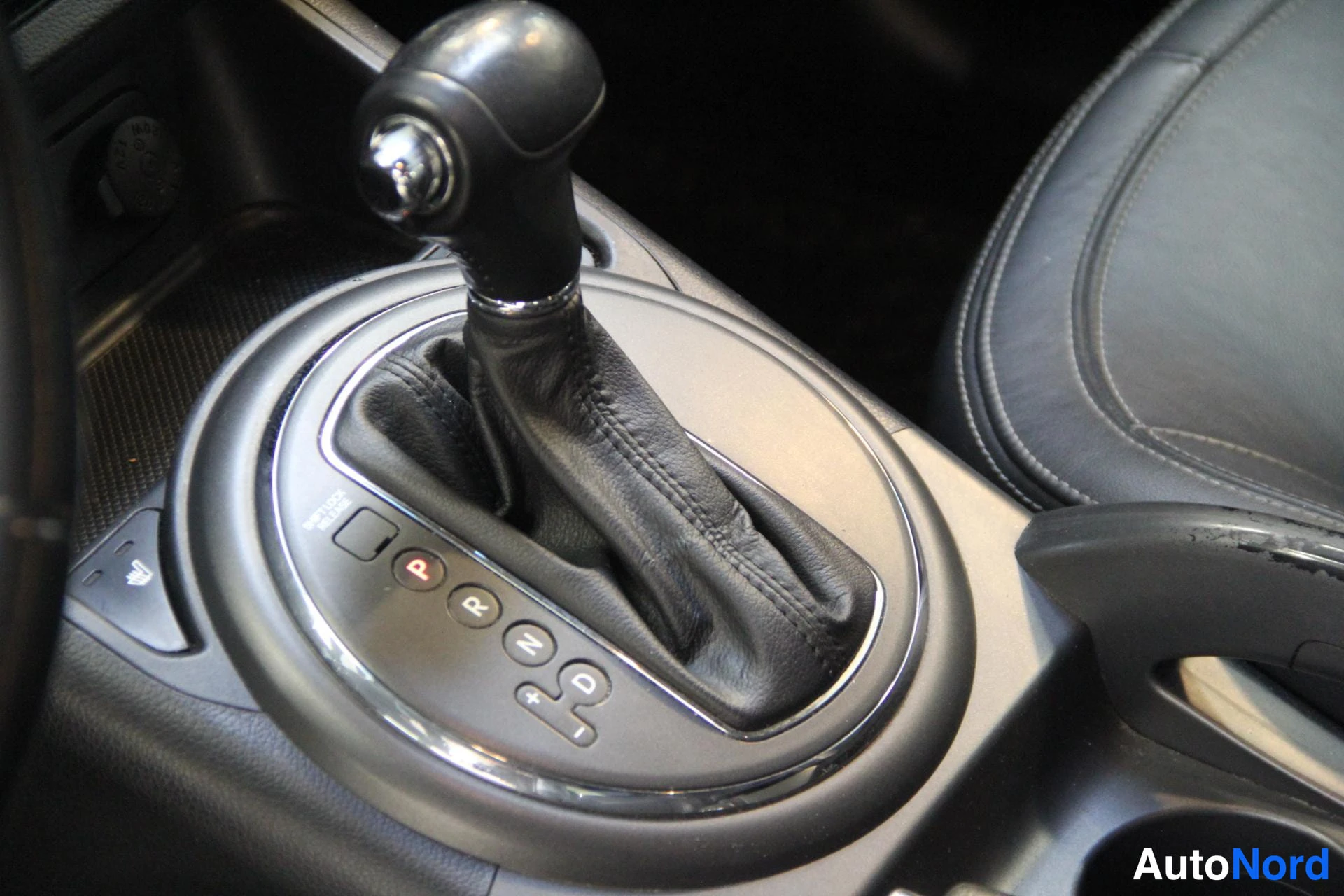Harmaa Kia Sportage 2013, yksityiskohta, kuva 14
