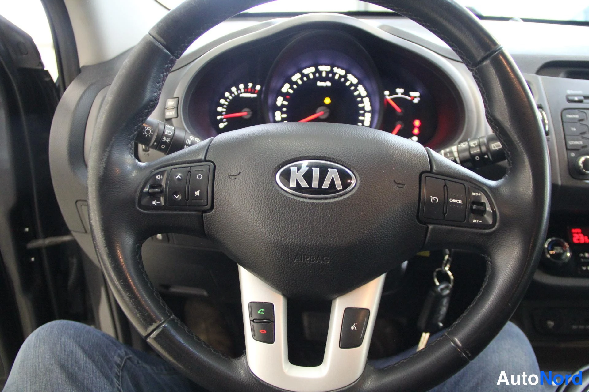 Harmaa Kia Sportage 2013, yksityiskohta, kuva 15