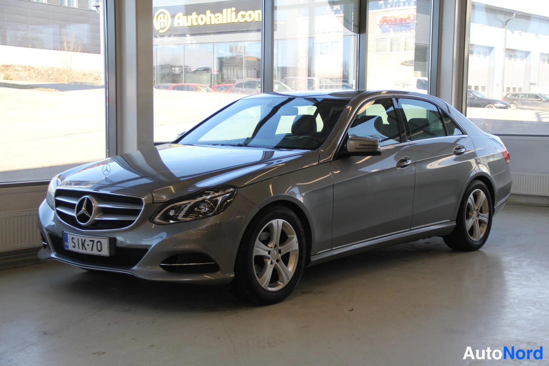 Mercedes-Benz E 220 BlueTEC Avantgarde Business 2015