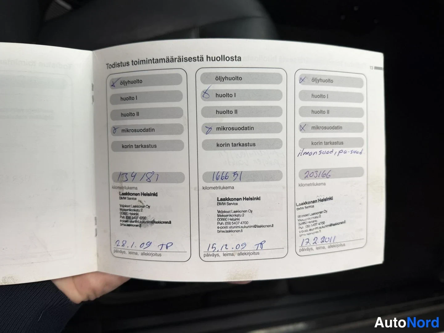 Musta BMW X5 xDrive30d 2005, asiakirja, kuva 18