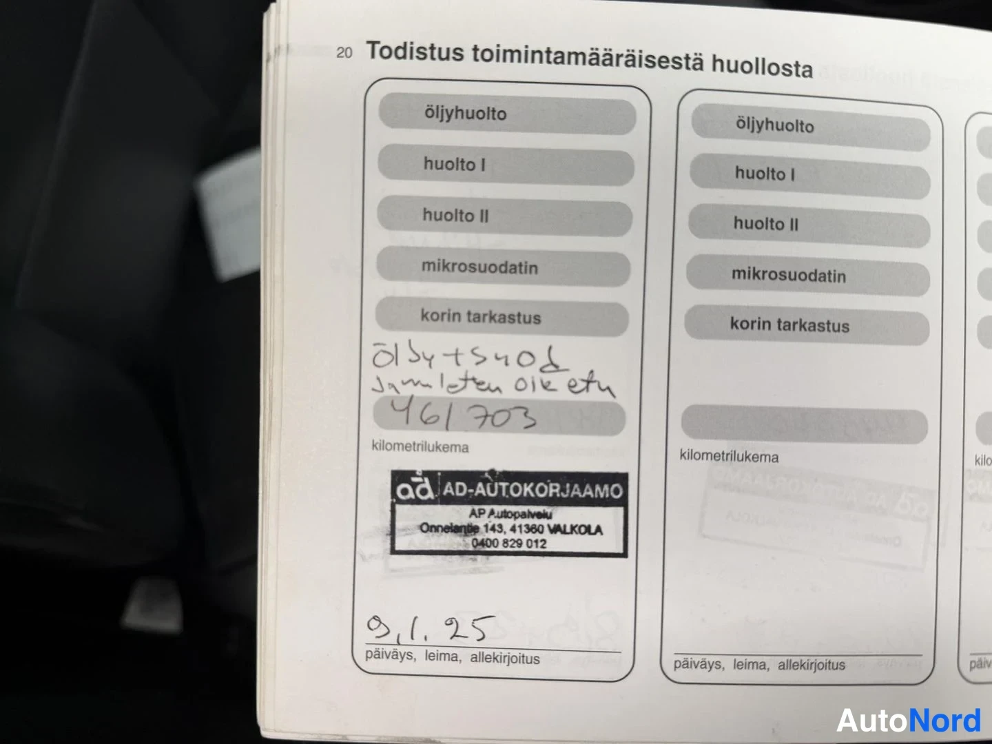Musta BMW X5 xDrive30d 2005, asiakirja, kuva 25