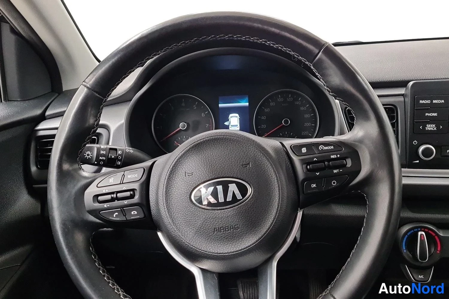 Musta Kia Rio 2021, yksityiskohta, kuva 13