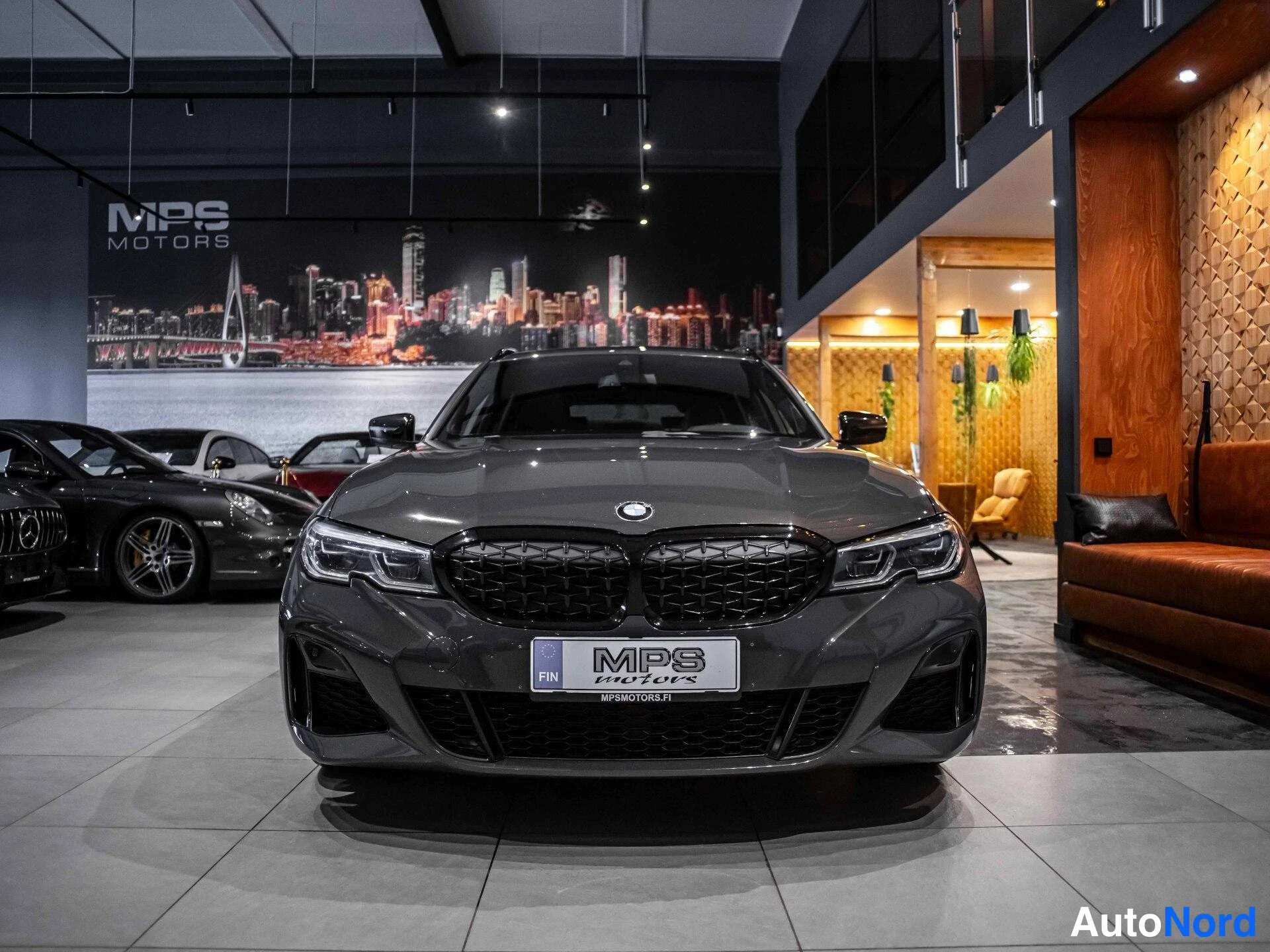 Harmaa BMW M340d xDrive 2020, edestä, kuva 5