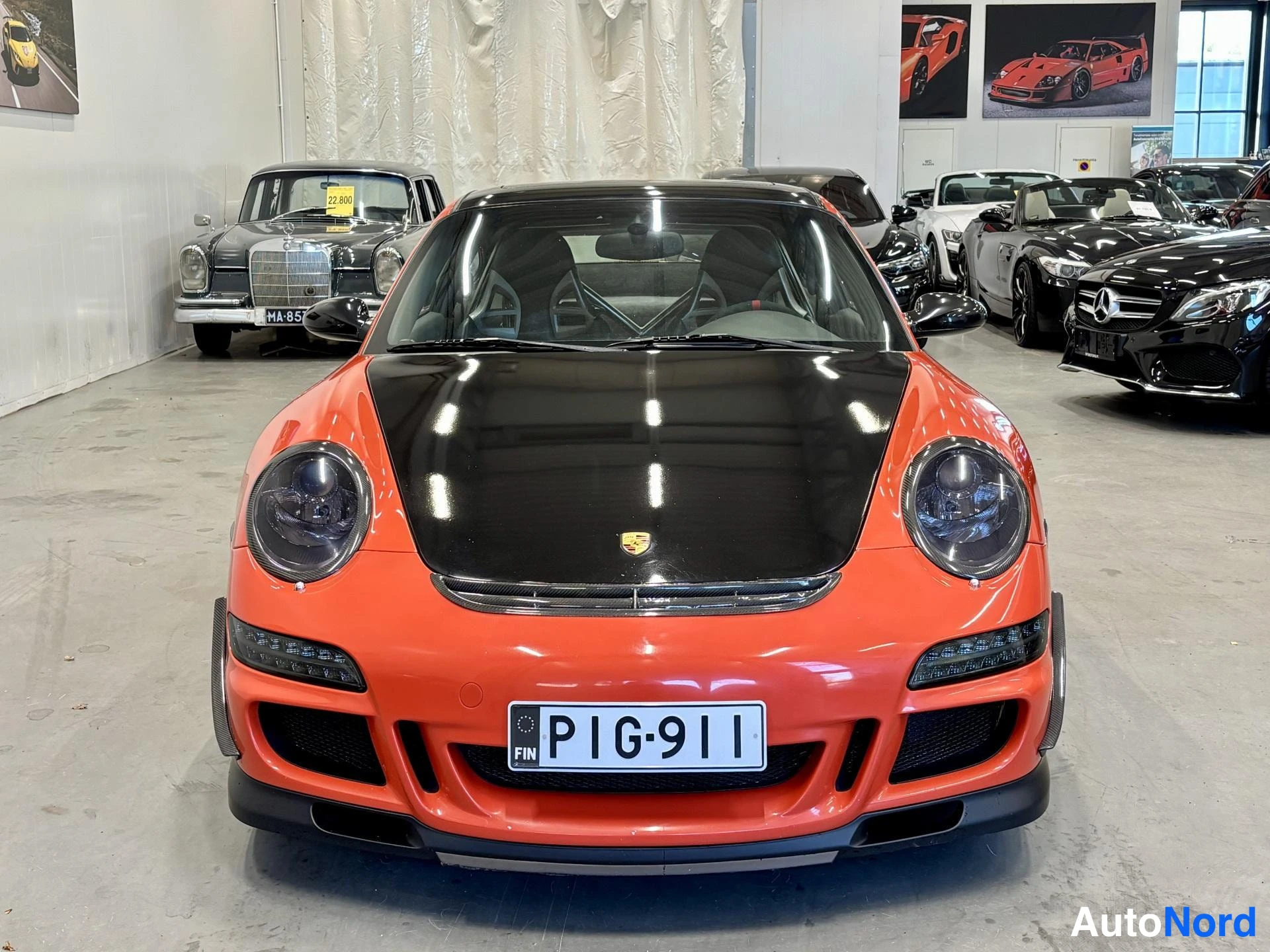 Oranssi Porsche 911 2005, edestä, kuva 8