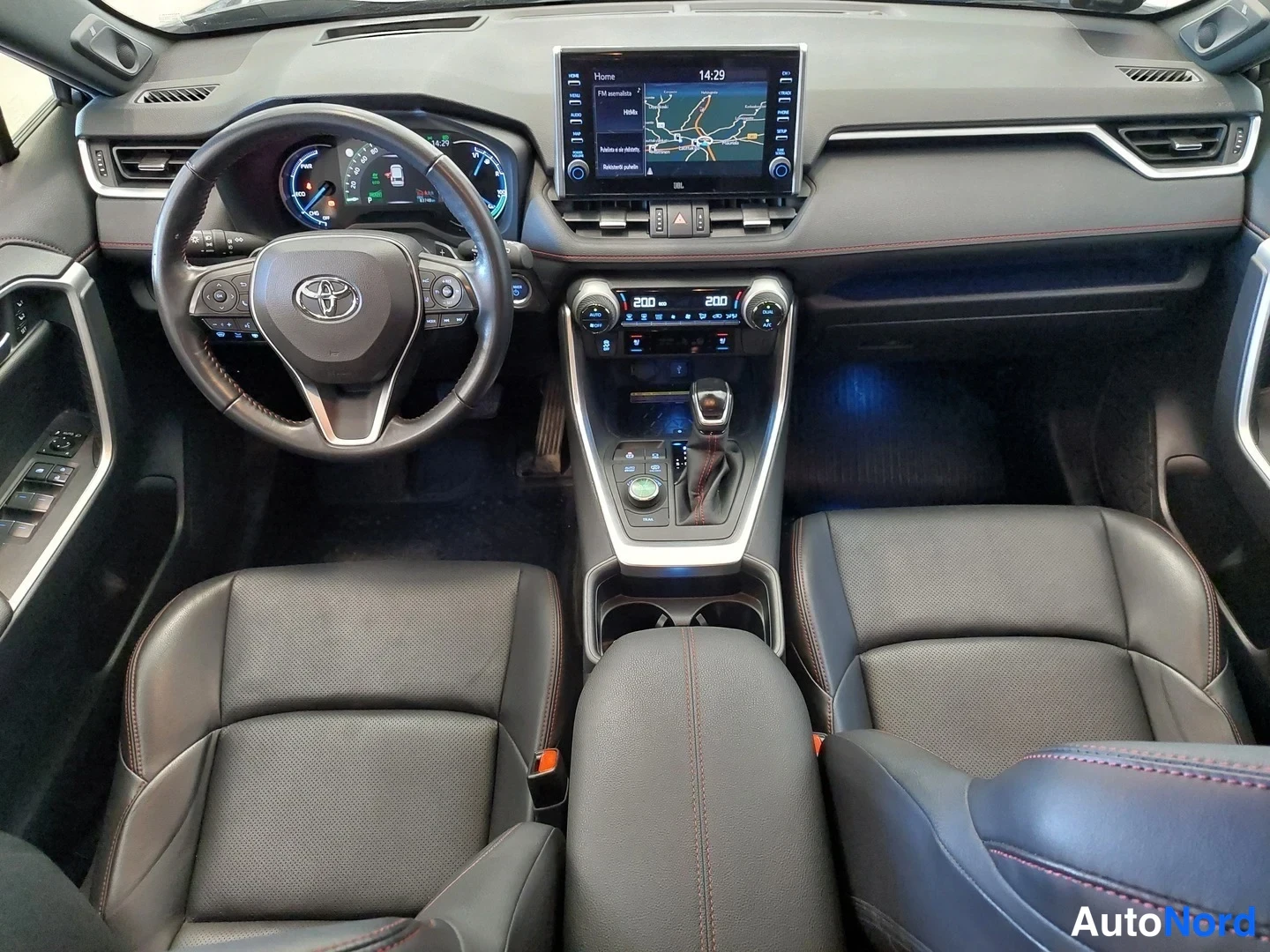 Harmaa Toyota RAV4 2021, ohjaamo, kuva 10