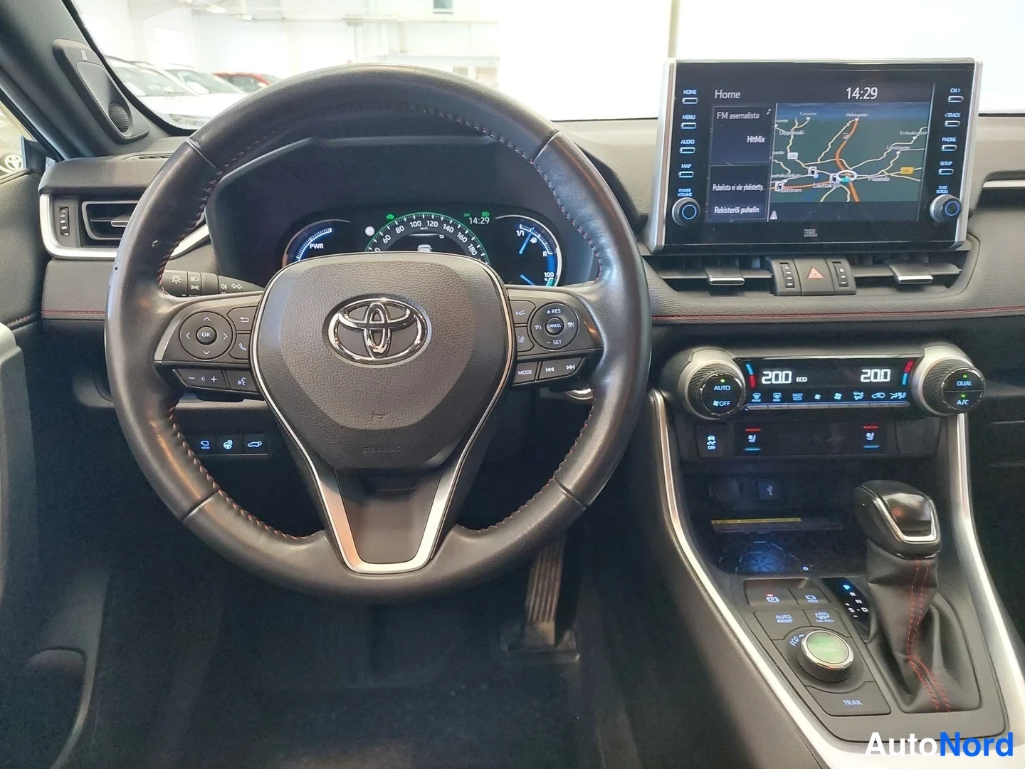Harmaa Toyota RAV4 2021, yksityiskohta, kuva 19
