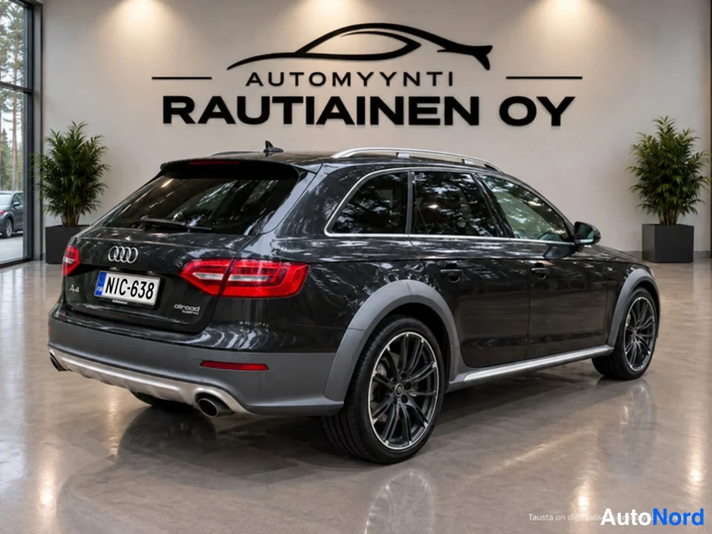 Grå Audi A4 allroad quattro 2013, snett bakifrån, bild 6