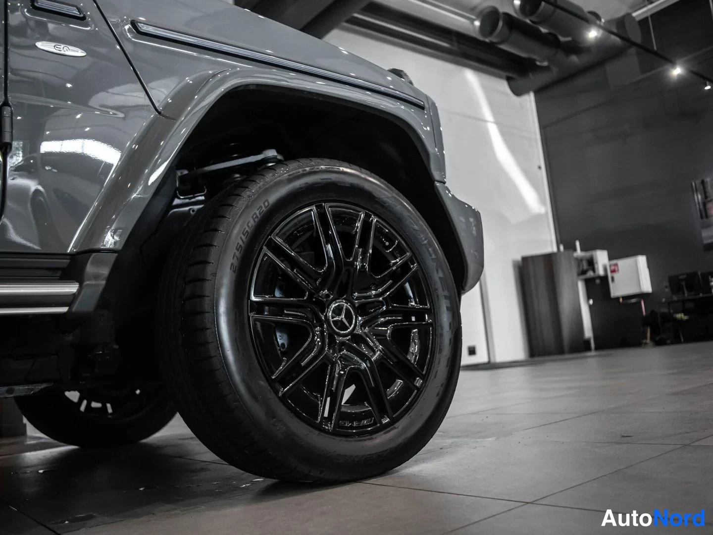 Harmaa Mercedes-Benz G 580 4MATIC 2025, yksityiskohta, kuva 19