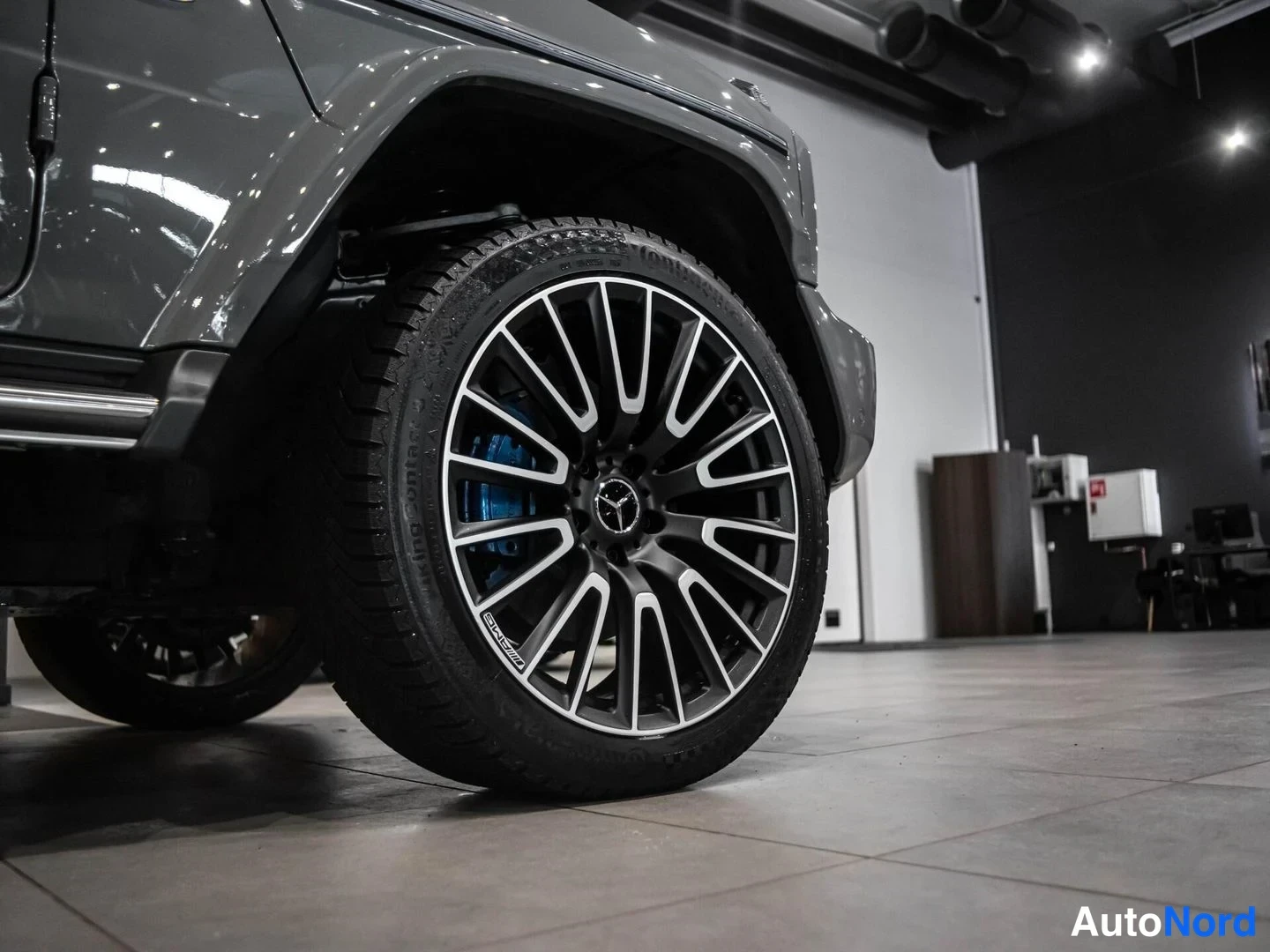 Harmaa Mercedes-Benz G 580 4MATIC 2025, yksityiskohta, kuva 18