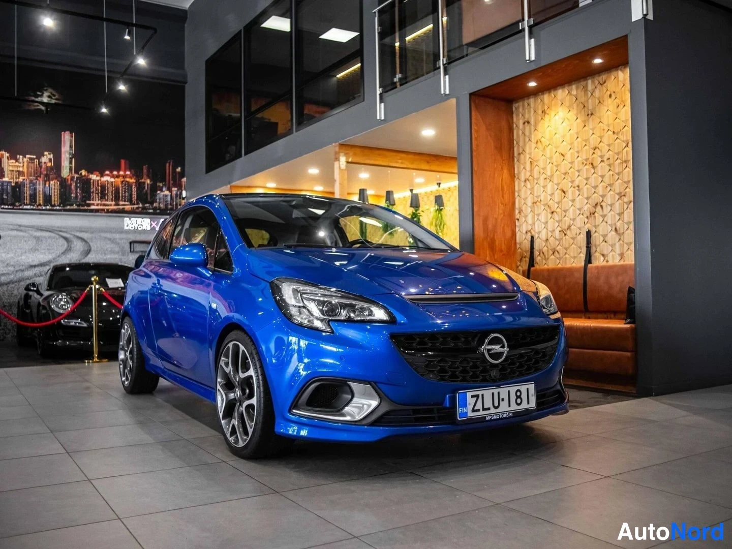 Sininen Opel Corsa 2018, etuviisto, keula oikealle, kuva 2