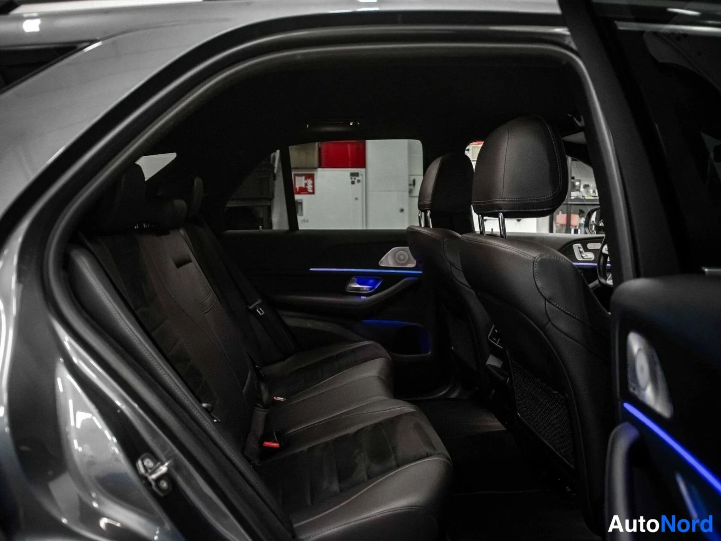 Harmaa Mercedes-Benz GLE 350 de 4MATIC 2020, takaistuimet, kuva 14