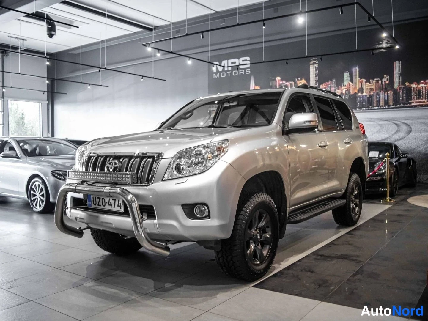 Toyota Land Cruiser 2012