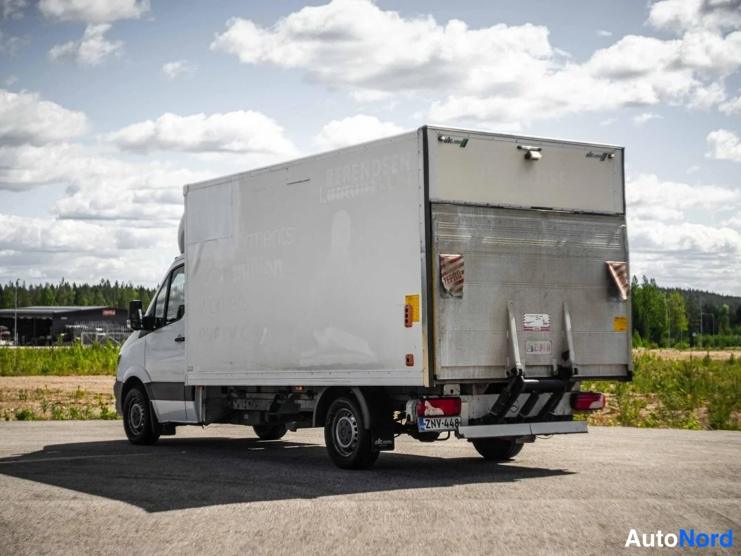 Valkoinen Mercedes-Benz Sprinter 316 CDI 2016, takaa, kuva 9