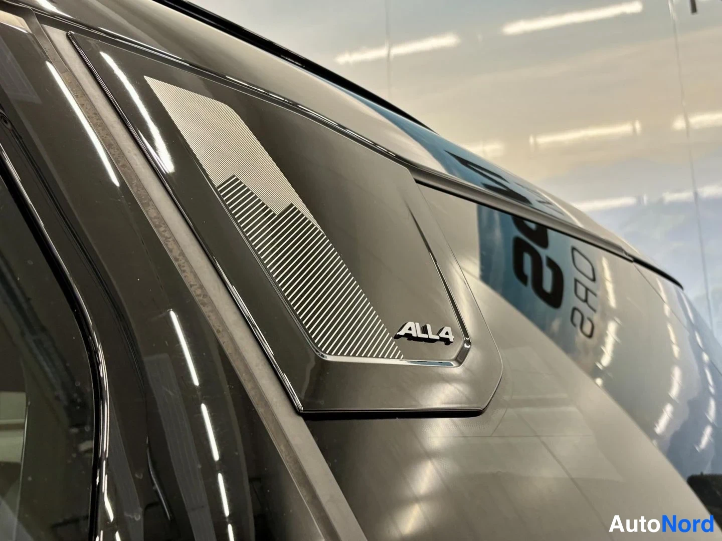 Musta Mini Countryman SE ALL4 2024, yksityiskohta, kuva 21