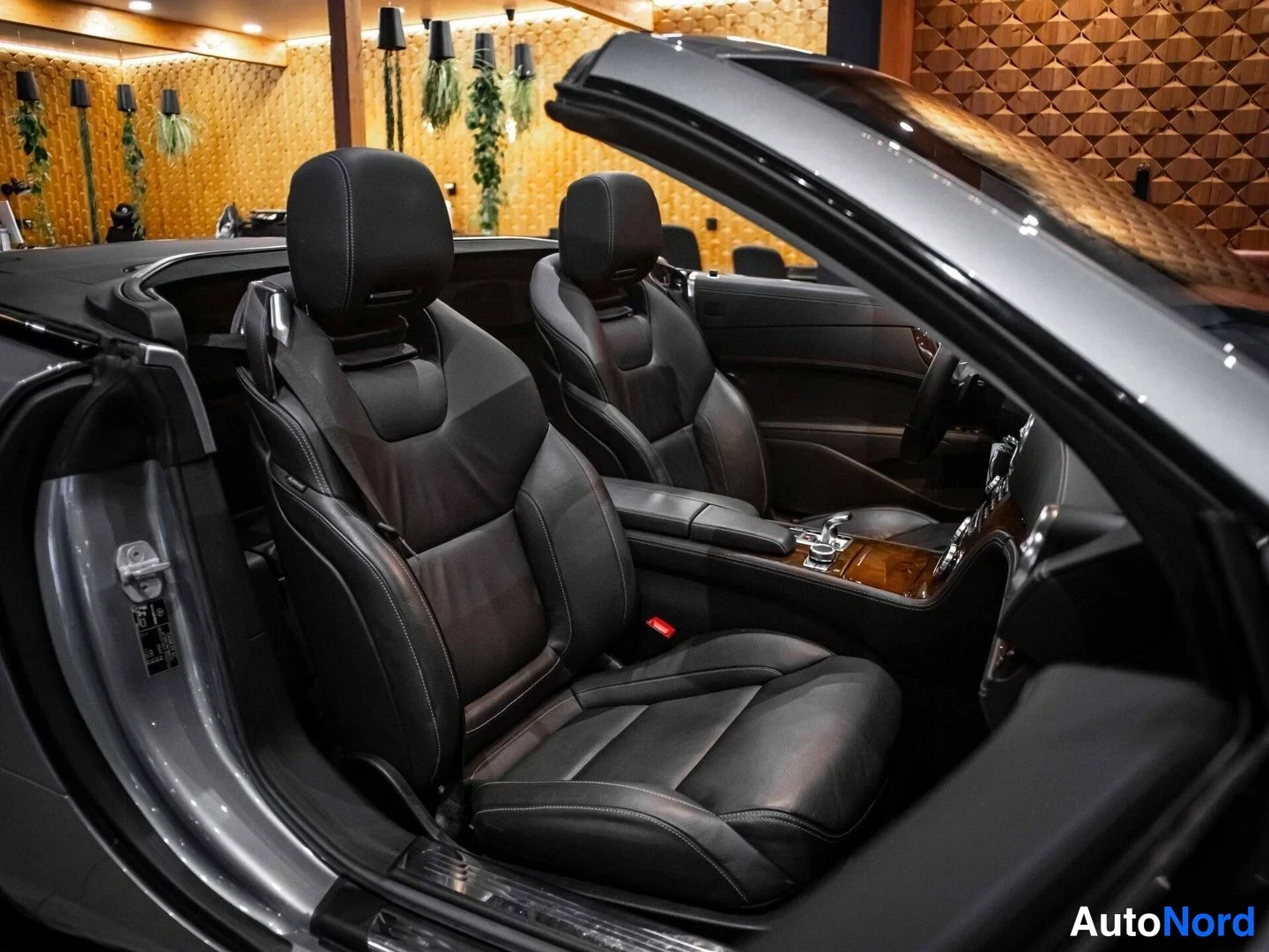 Hopea Mercedes-Benz SL 350 2012, etuistuimet, kuva 15