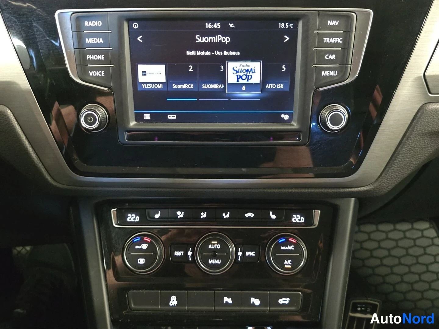 Hopea Volkswagen Touran 2017, yksityiskohta, kuva 19