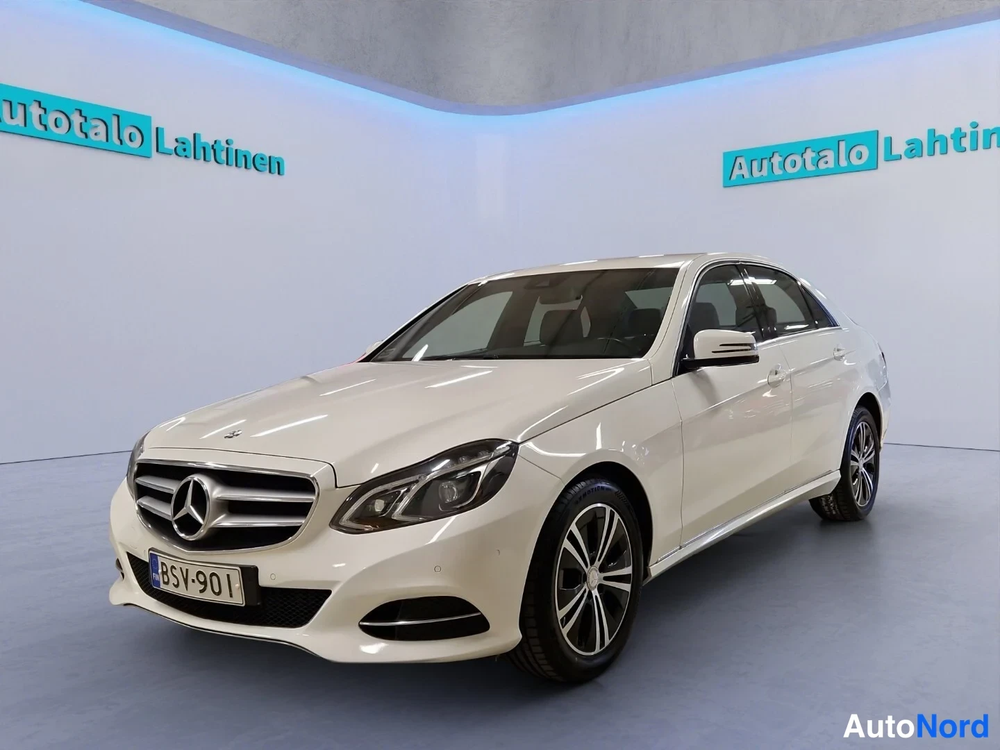 Mercedes-Benz E 2015