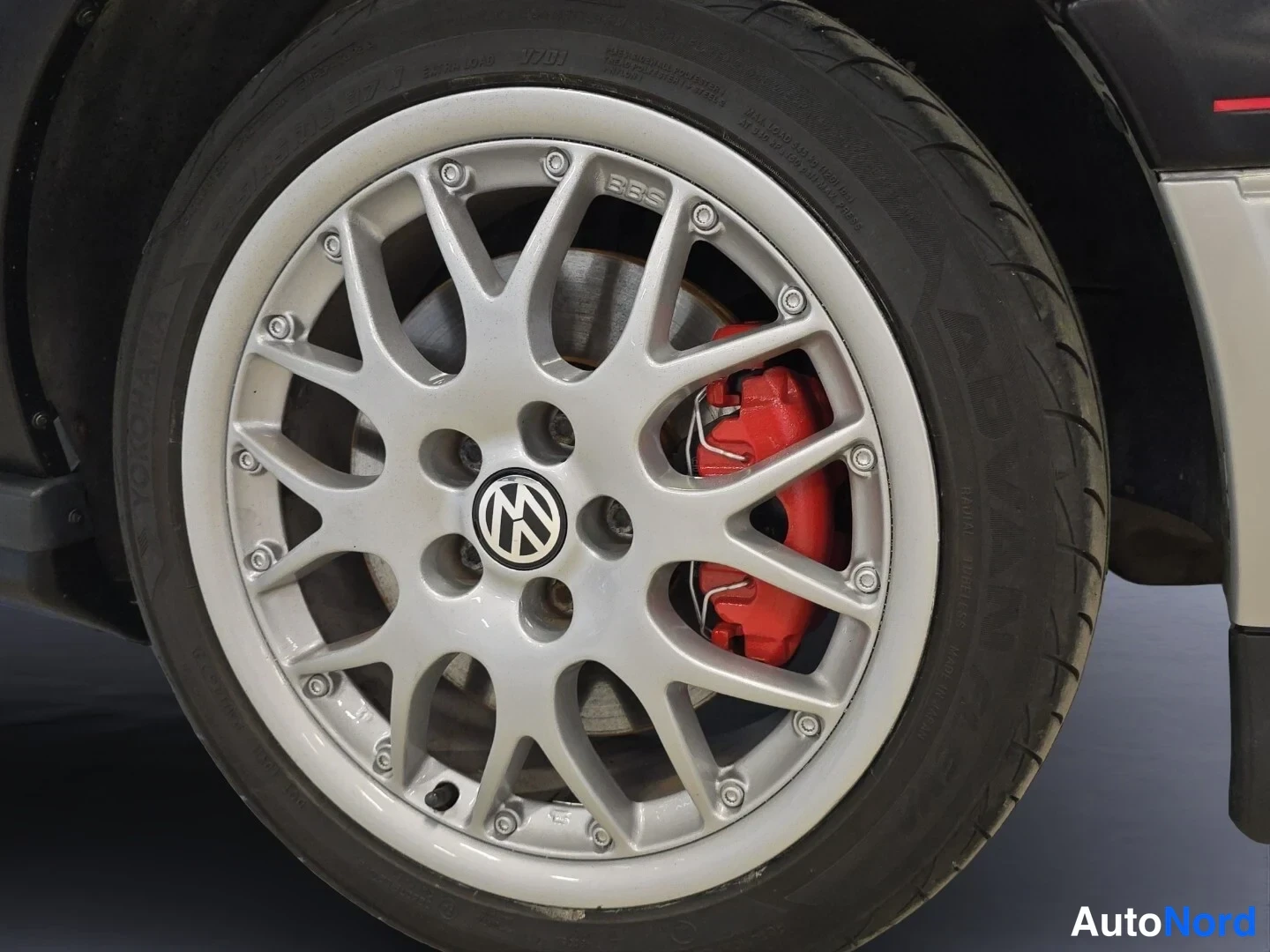 Grå Volkswagen Golf 1996, detalj, bild 19