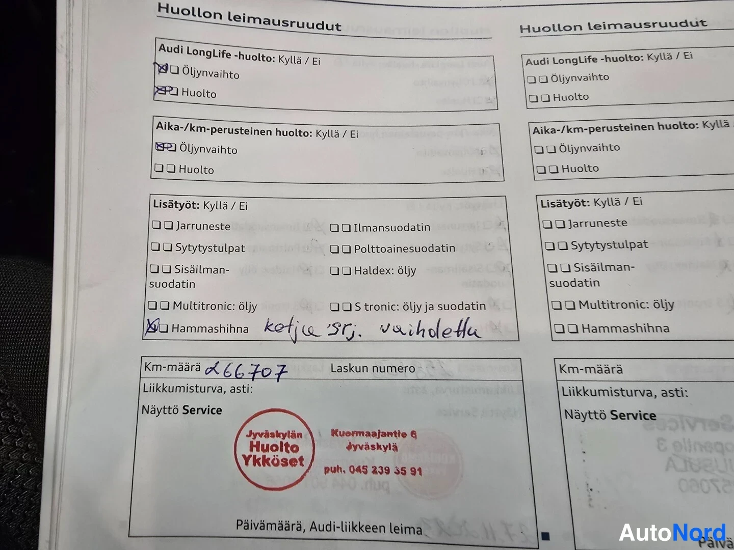 Harmaa Audi A3 2010, asiakirja, kuva 24