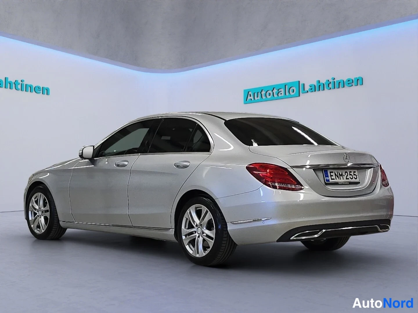 Grey Mercedes-Benz C 2015, rear three-quarter, photo 6