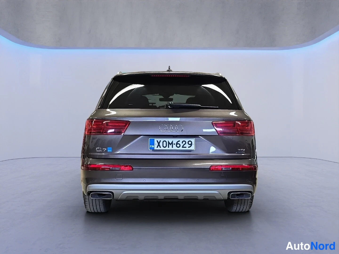 Ruskea Audi Q7 2018, takaa, kuva 8
