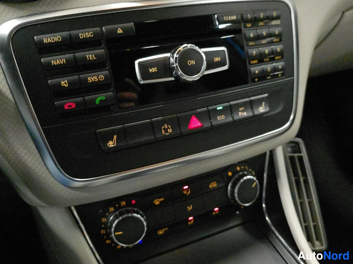 Sininen Mercedes-Benz A 2013, yksityiskohta, kuva 16