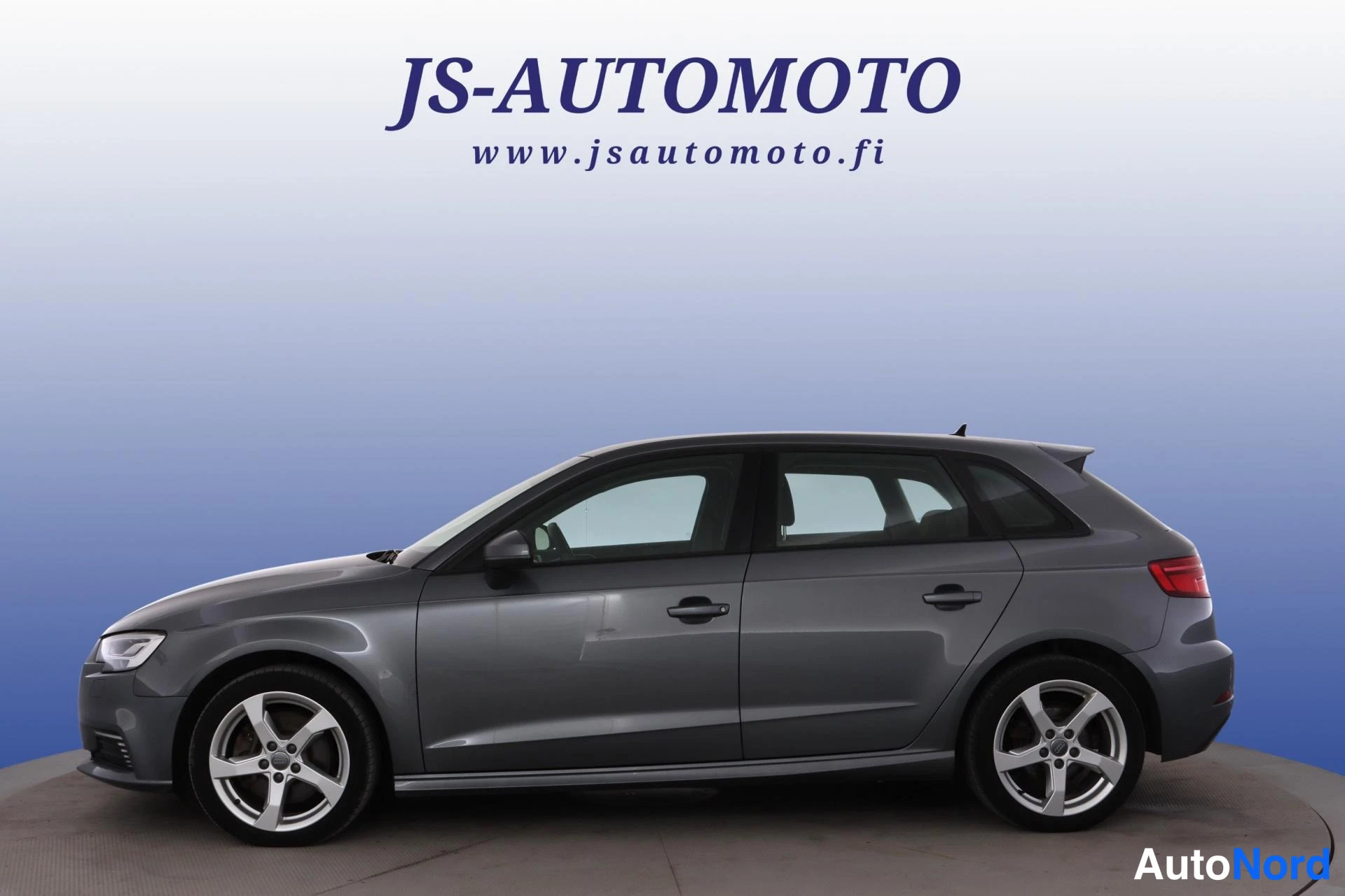 Grey Audi A3 2020, front three-quarter, nose to the left, photo 2
