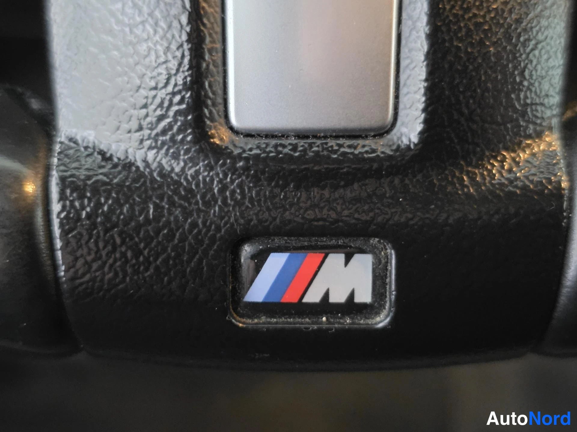 Musta BMW 530d 2014, yksityiskohta, kuva 21