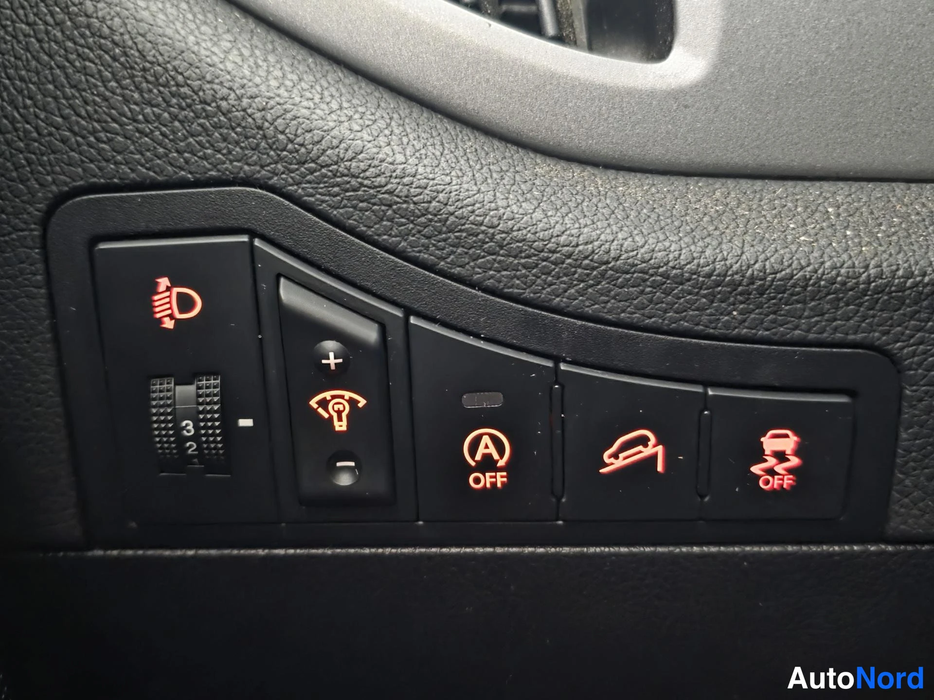 Musta Kia Sportage 2016, yksityiskohta, kuva 22