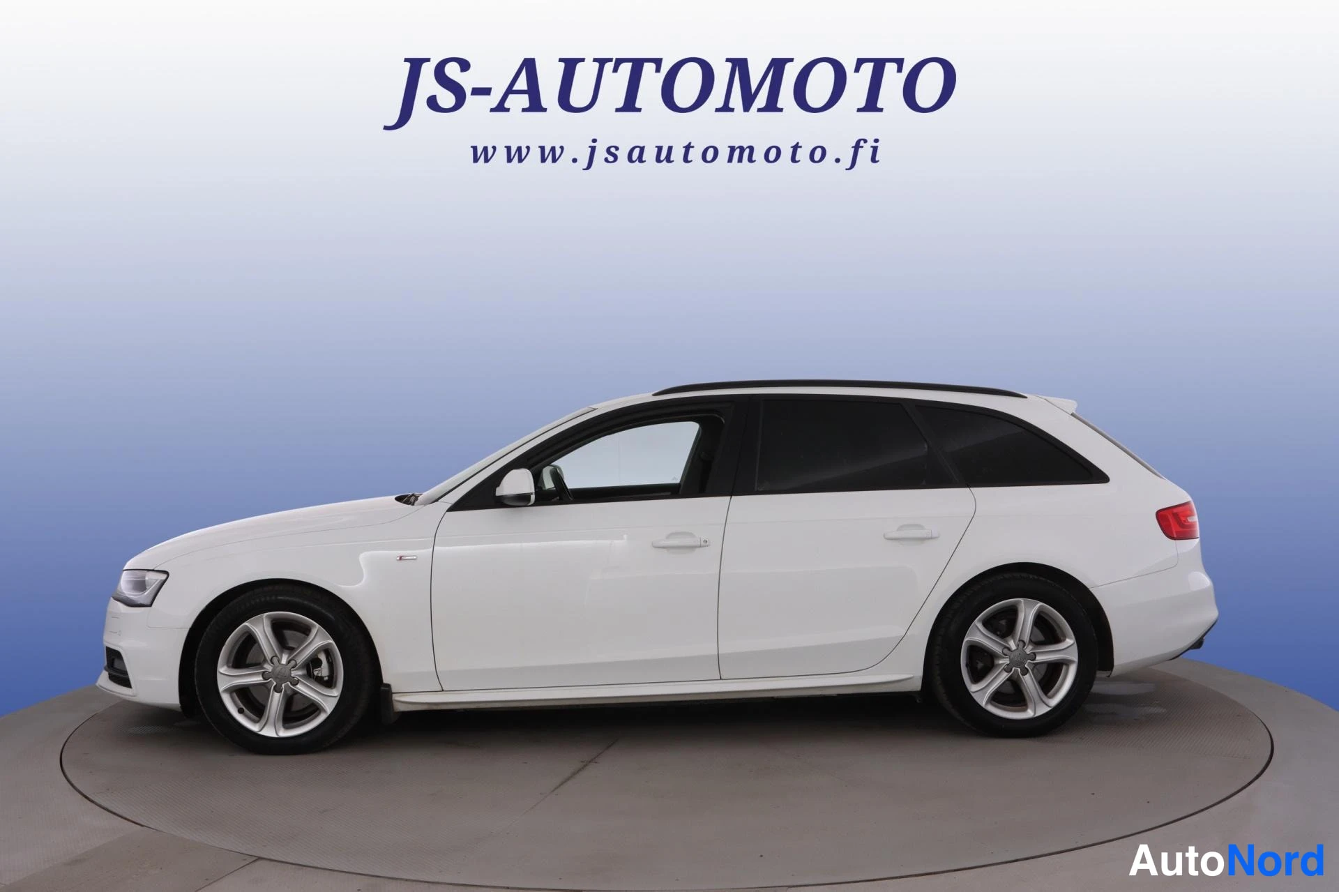 White Audi A4 2013, front three-quarter, nose to the left, photo 2