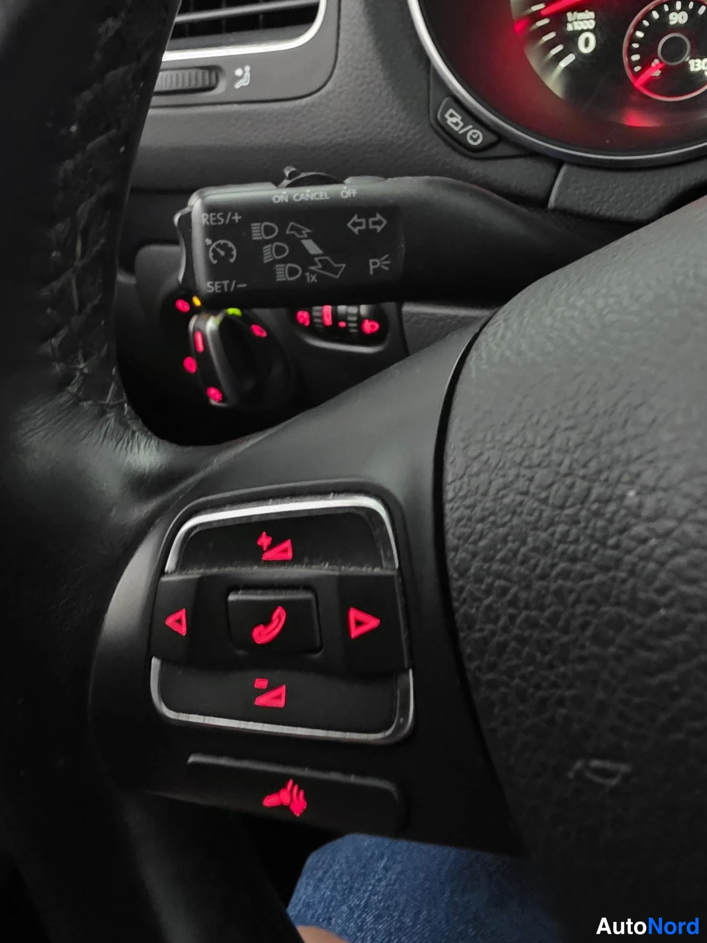 Hopea Volkswagen Golf 2013, yksityiskohta, kuva 17