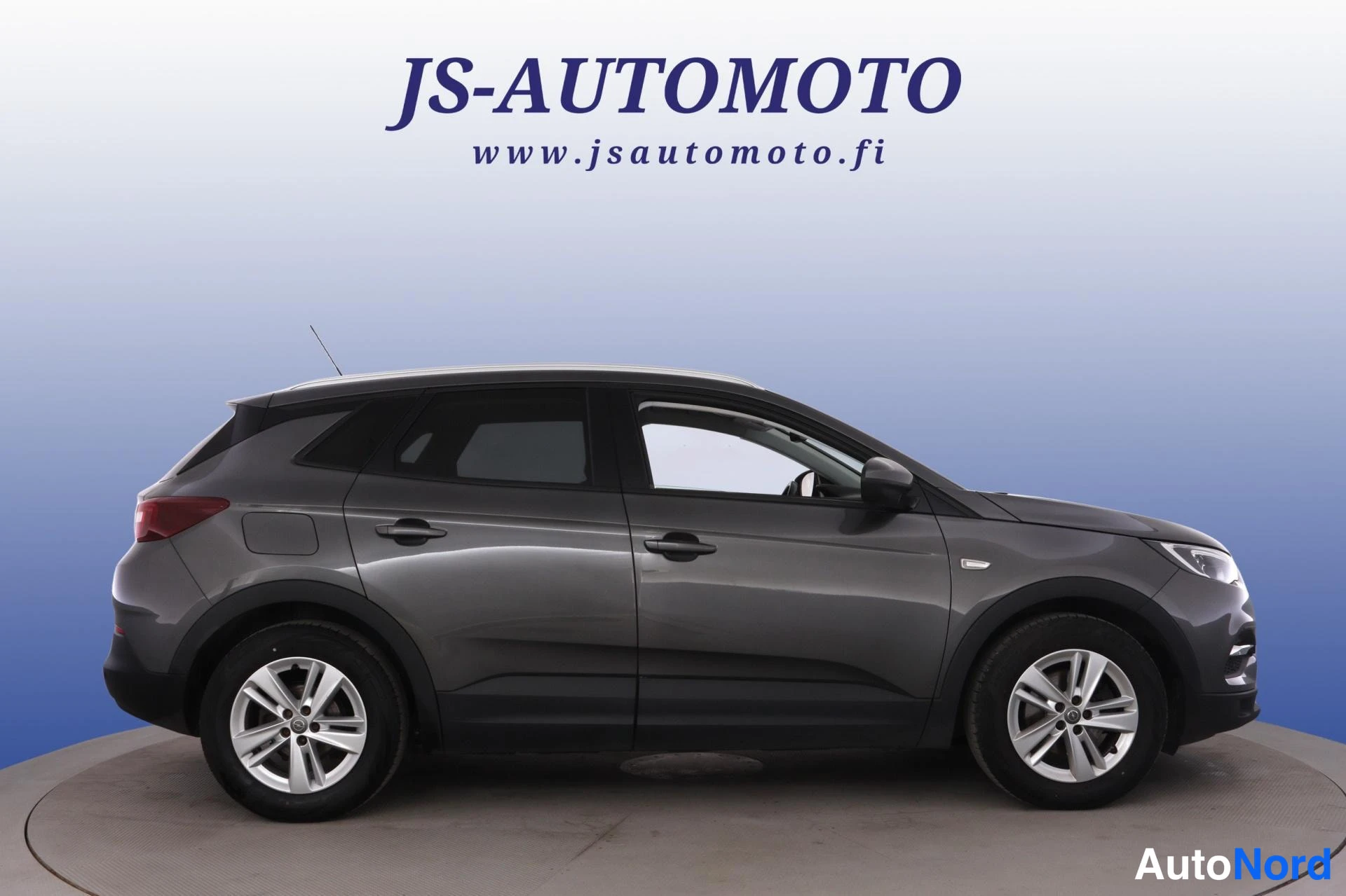 Harmaa Opel Grandland X 2019, etuviisto, keula oikealle, kuva 3
