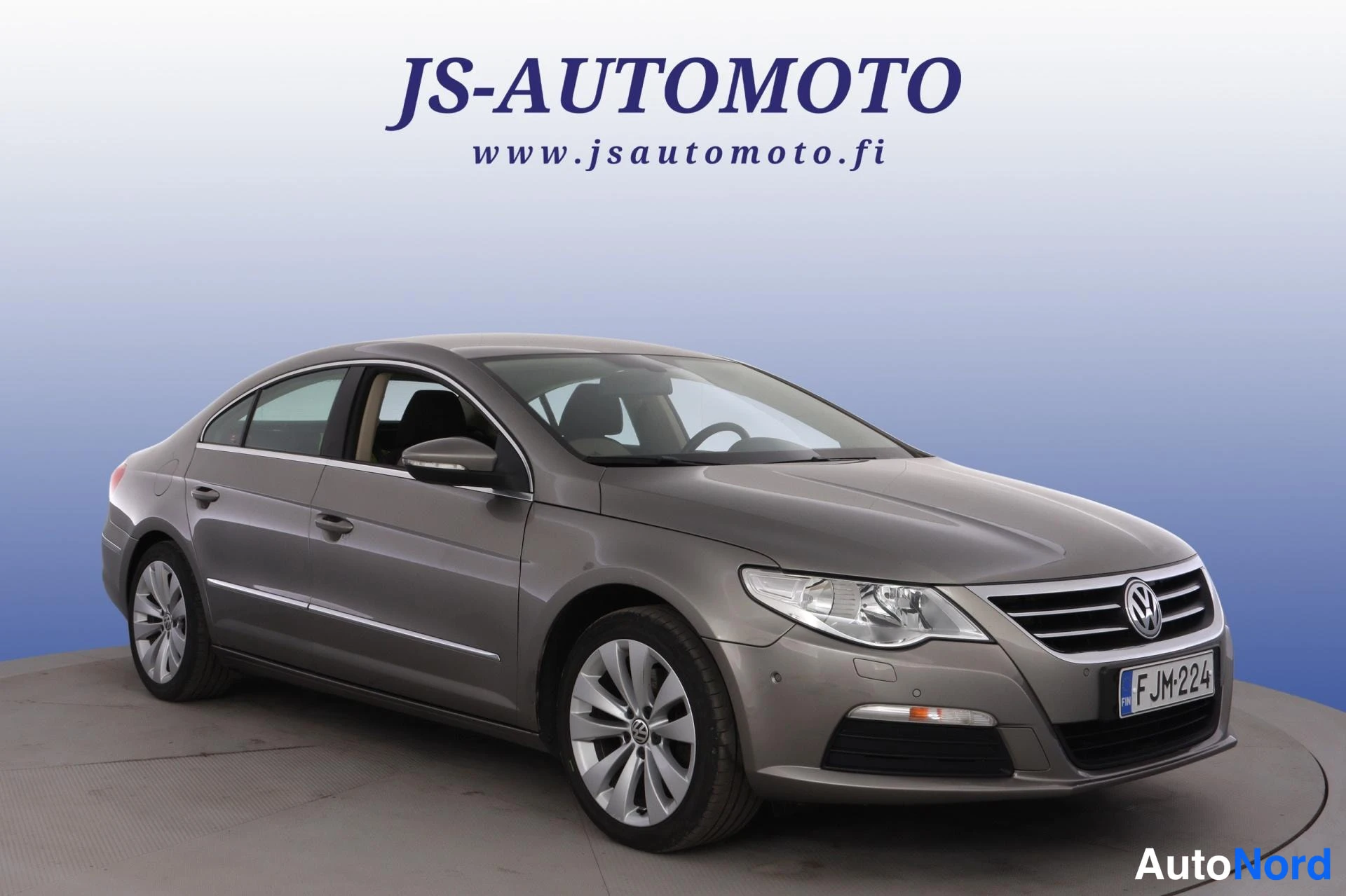 Ruskea Volkswagen Passat CC 2010, etuviisto, keula oikealle, kuva 4