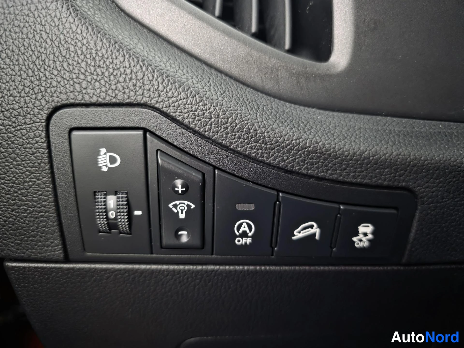 Oranssi Kia Sportage 2013, yksityiskohta, kuva 22