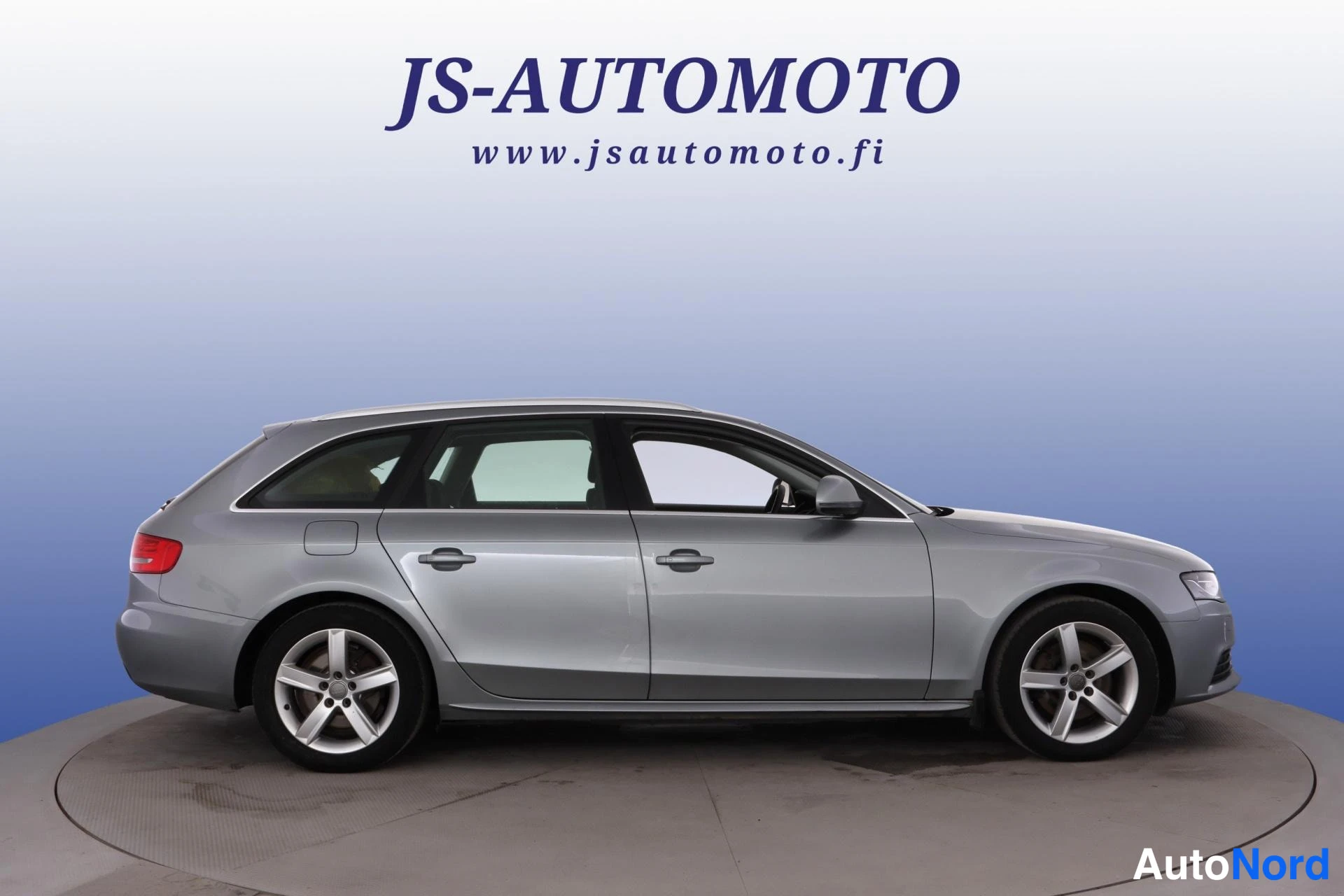 Harmaa Audi A4 2009, sivulta, kuva 4