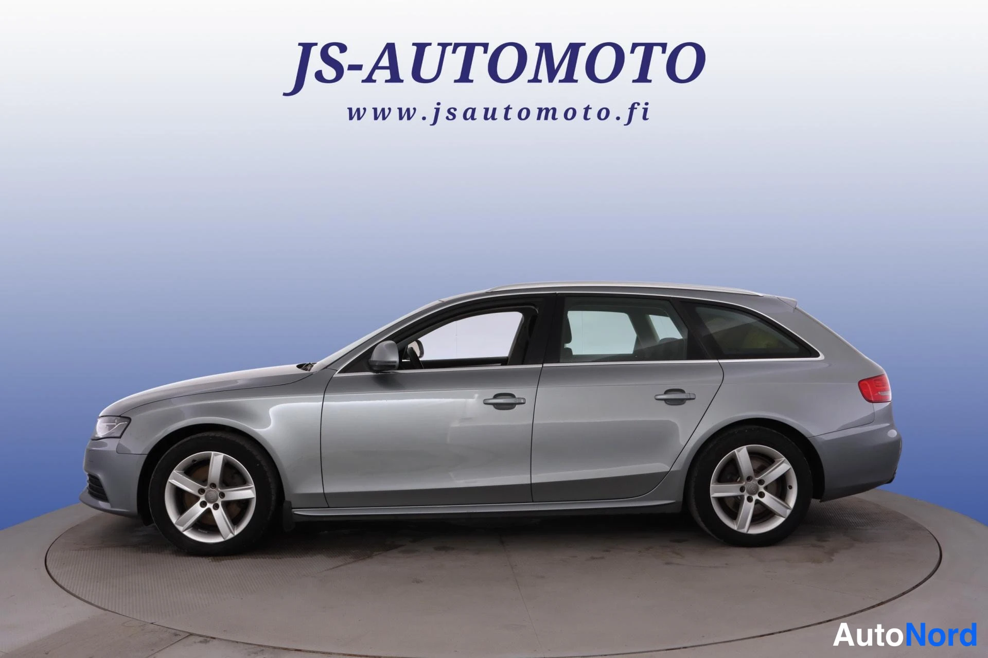 Harmaa Audi A4 2009, etuviisto, keula vasemmalle, kuva 2
