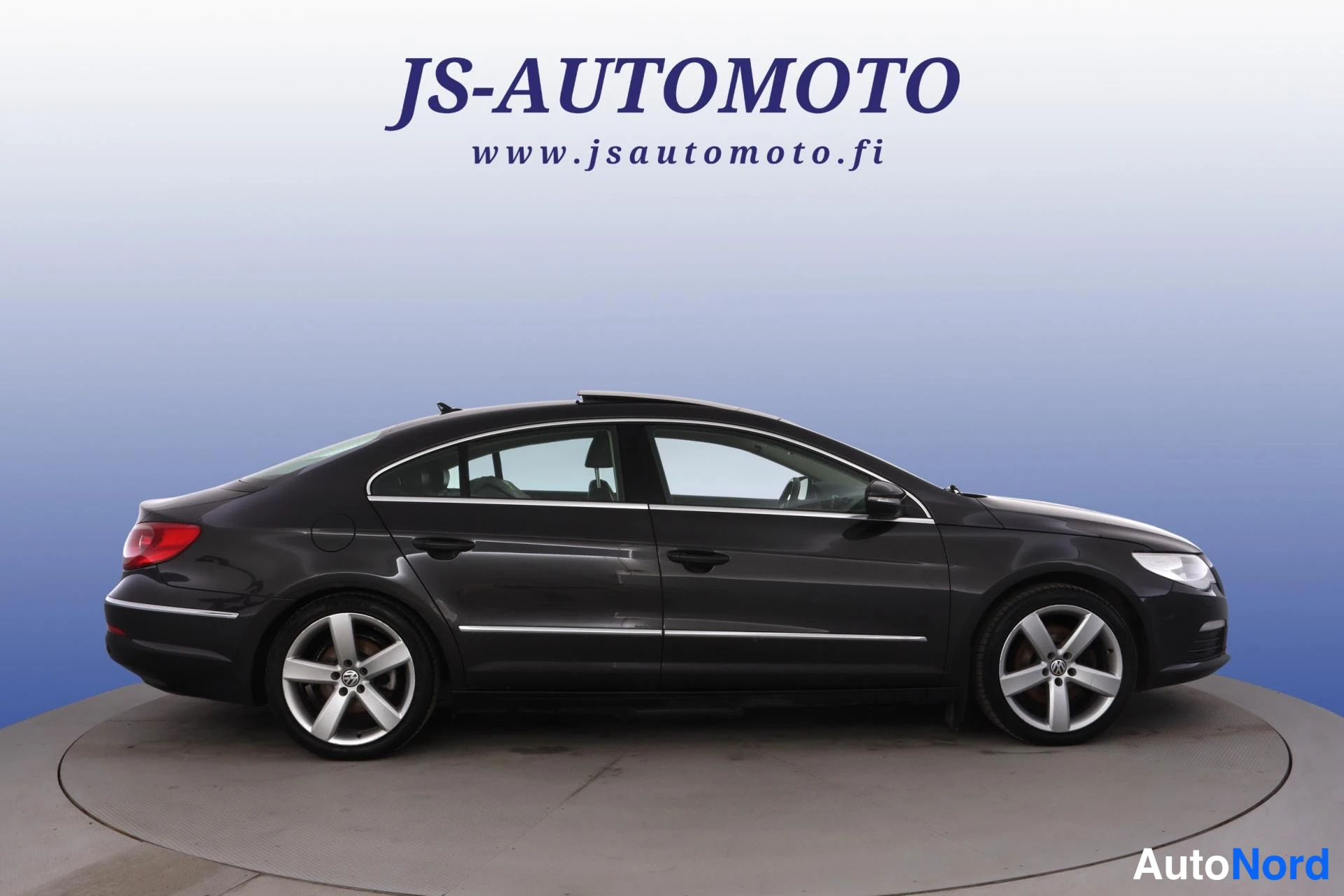 Musta Volkswagen Passat CC 2009, etuviisto, keula oikealle, kuva 4