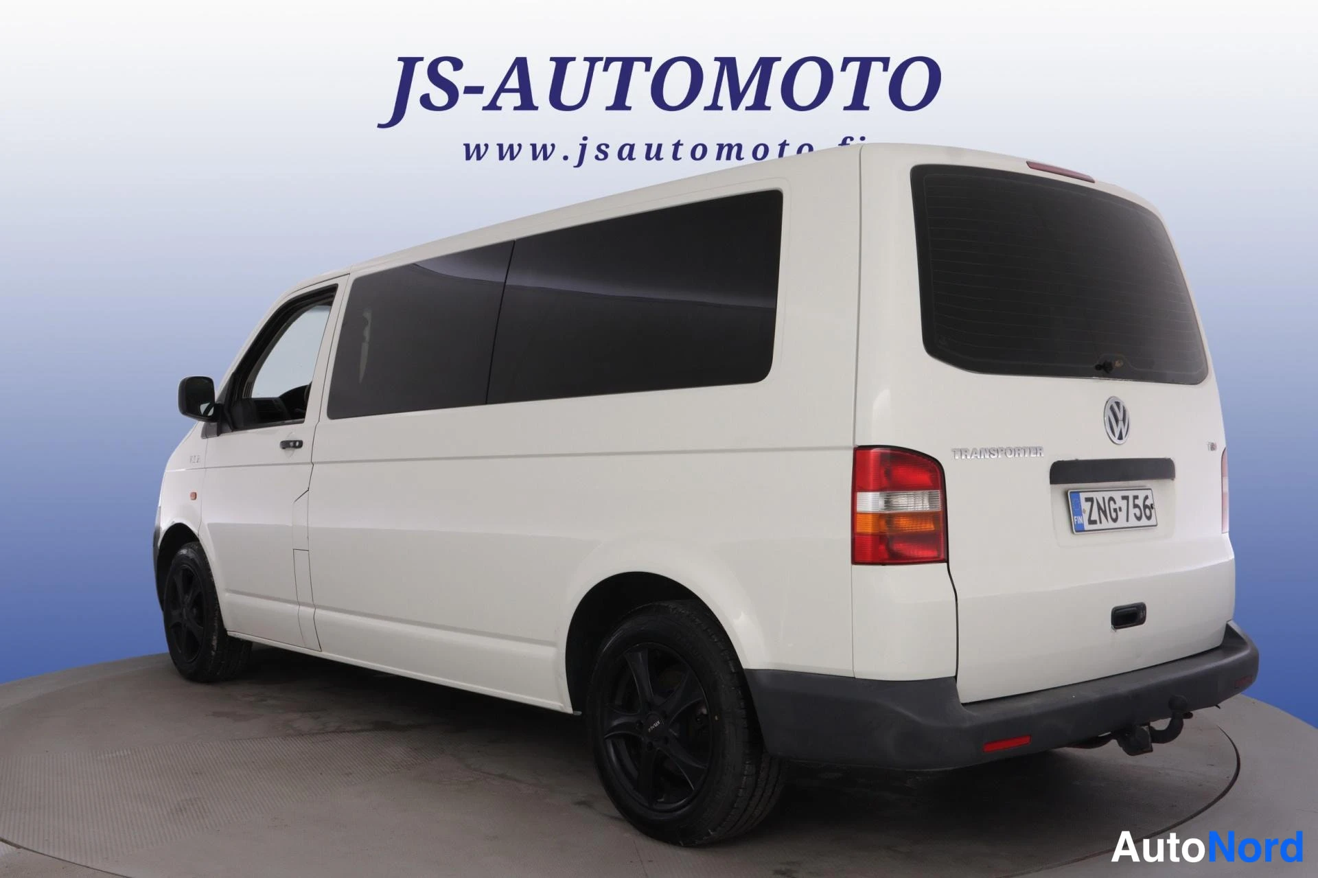 Valkoinen Volkswagen Caravelle 2004, takaviisto, kuva 6