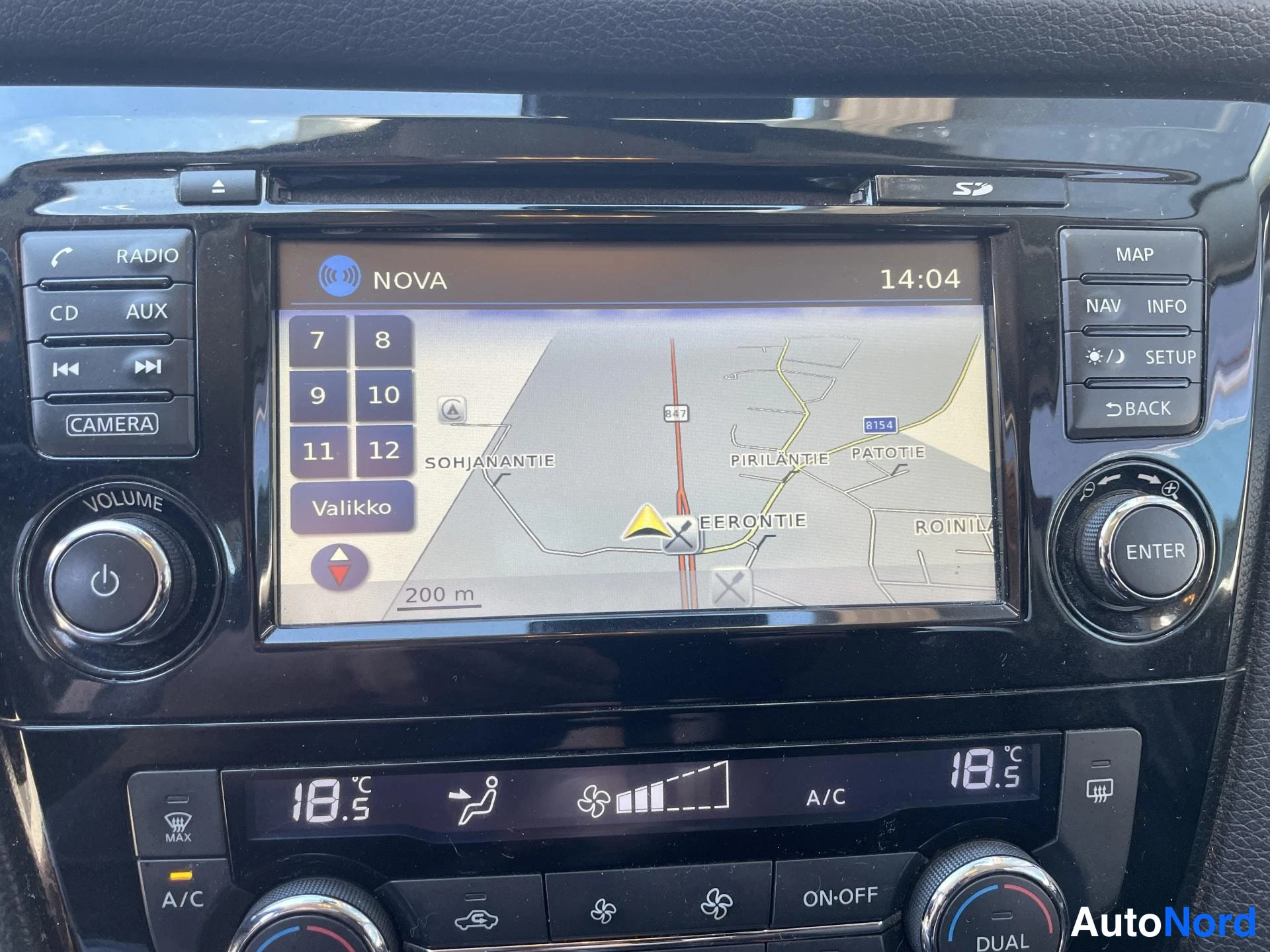 Punainen Nissan Qashqai 2014, yksityiskohta, kuva 19