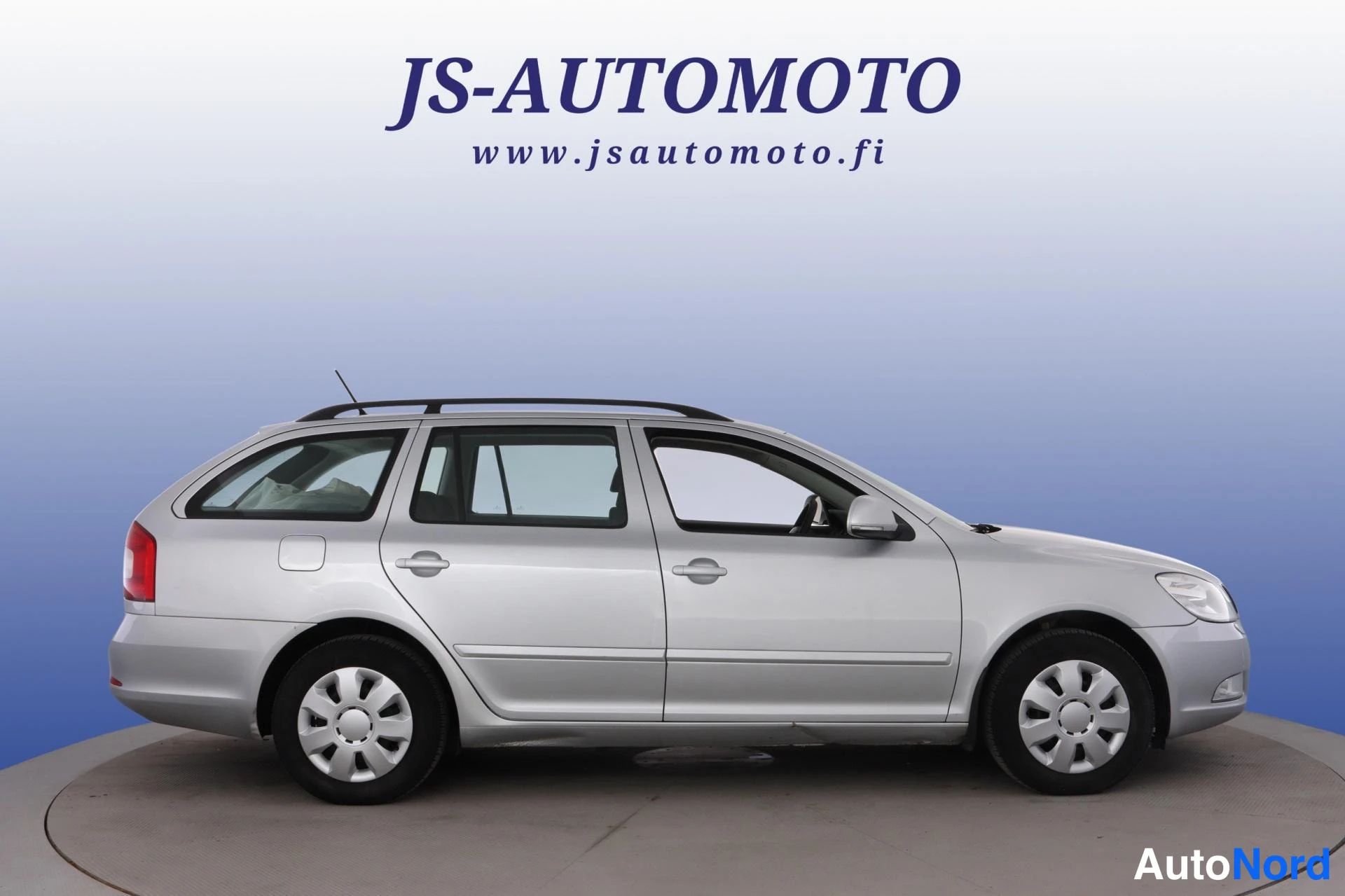 Hopea Skoda Octavia 2011, sivulta, kuva 3