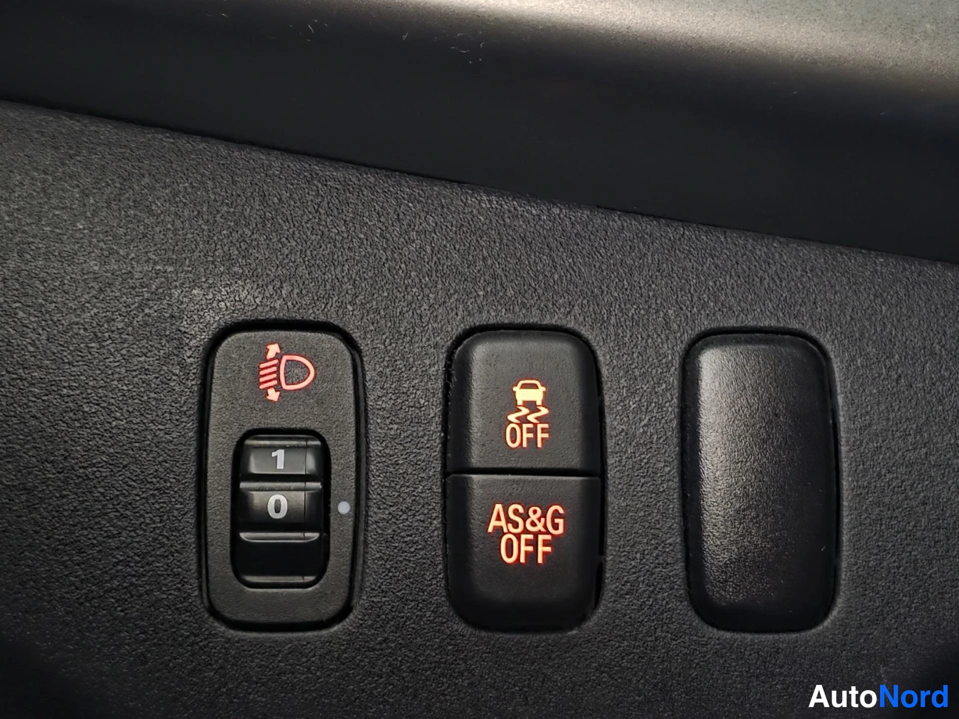 Harmaa Mitsubishi Lancer 2013, yksityiskohta, kuva 18