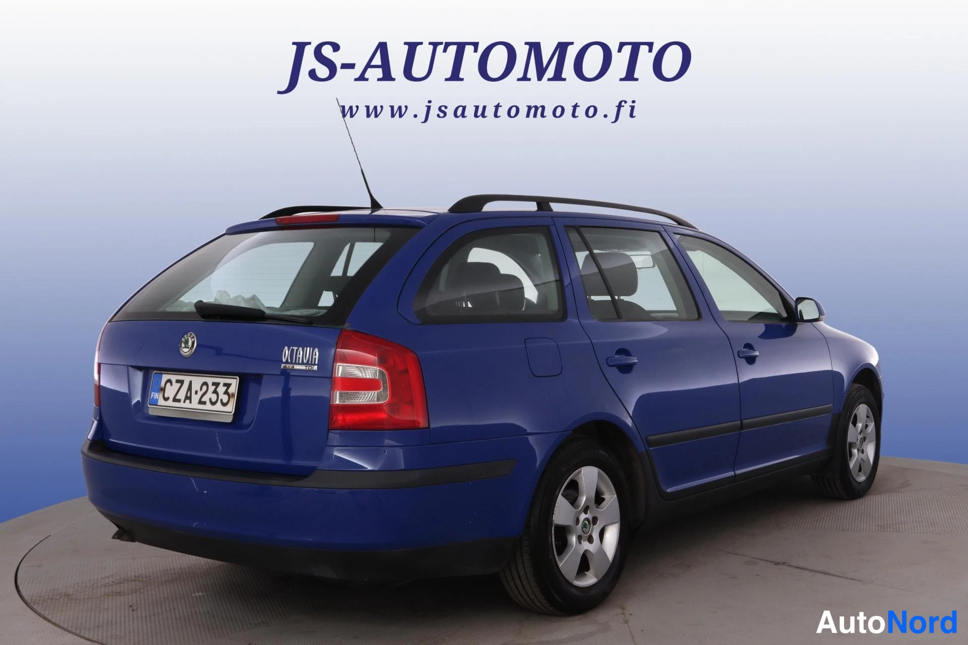 Sininen Skoda Octavia 2006, takaviisto, kuva 5