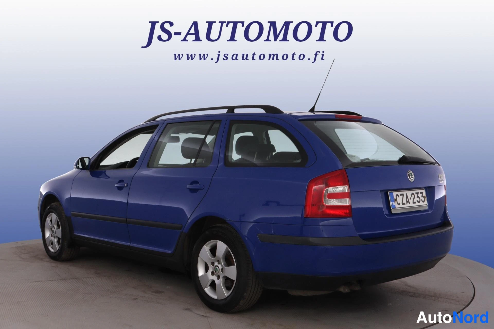 Sininen Skoda Octavia 2006, takaviisto, kuva 6
