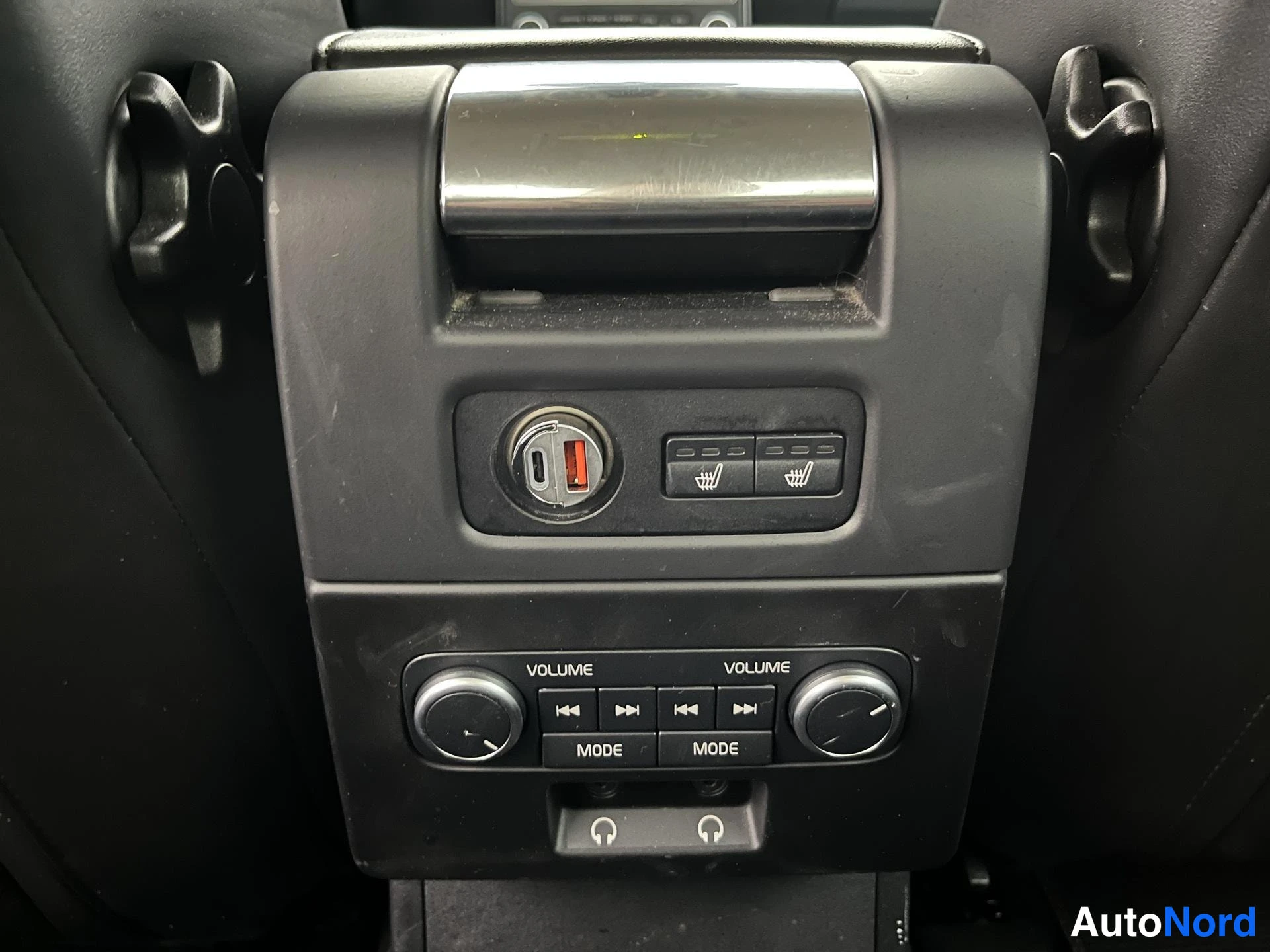 Harmaa Volvo S80 2007, yksityiskohta, kuva 19