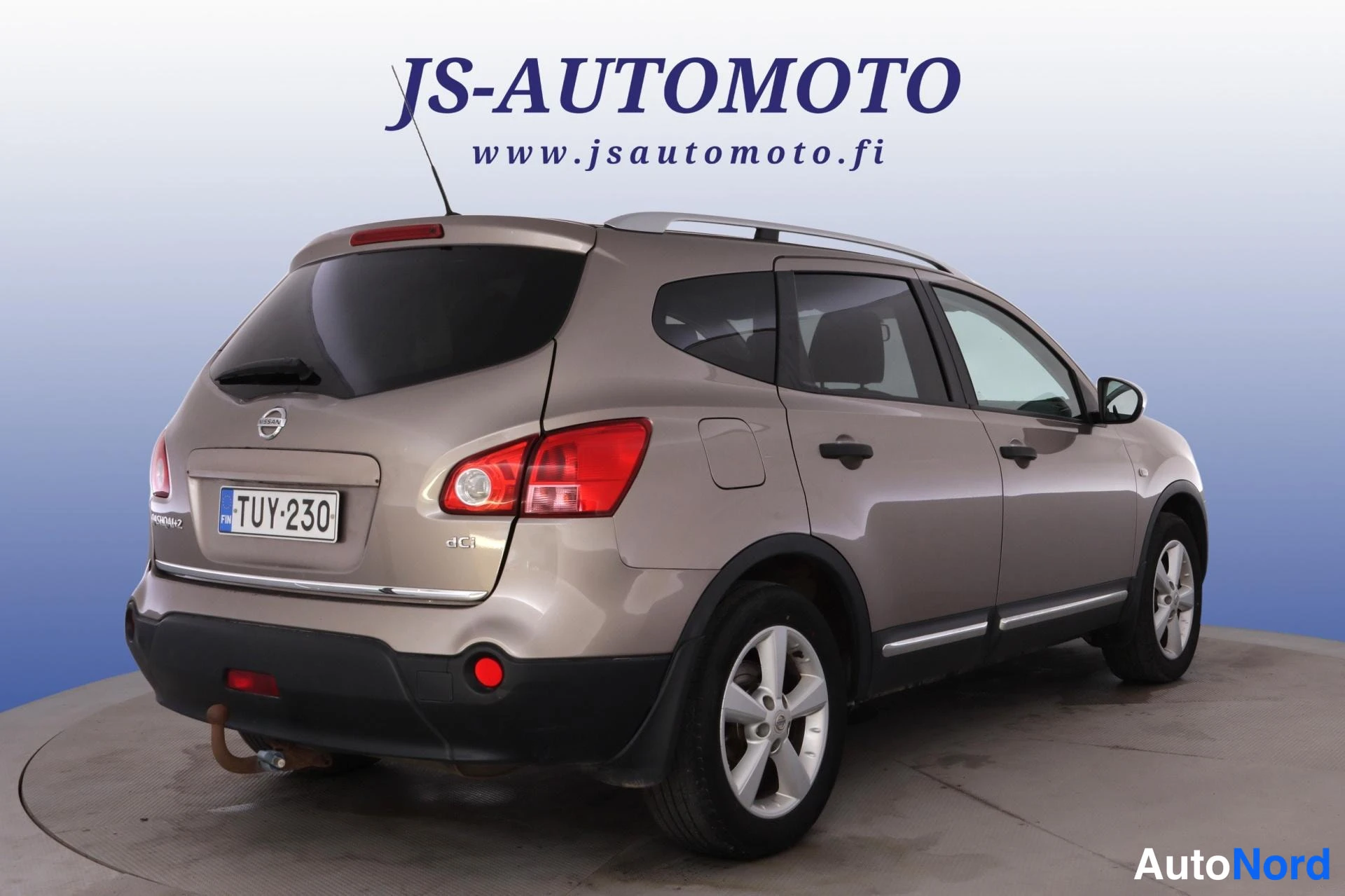 Ruskea Nissan Qashqai+2 2009, takaviisto, kuva 5