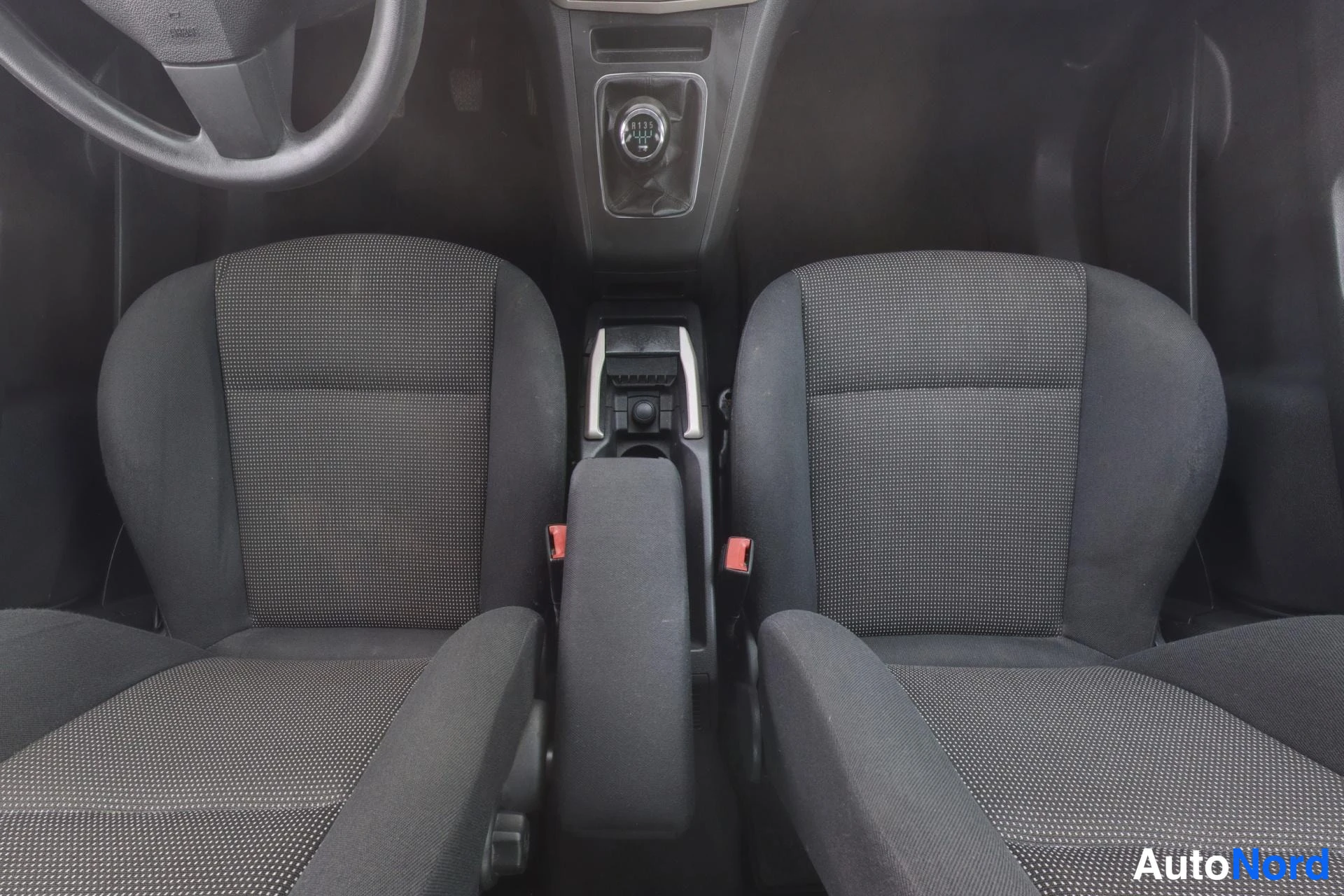 Sininen Opel Zafira 2008, etuistuimet, kuva 9