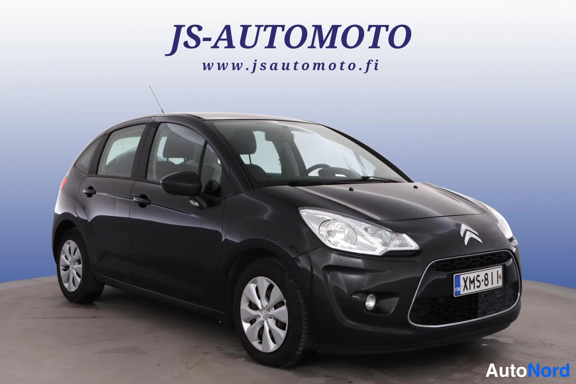 Musta Citroen C3 2011, etuviisto, keula oikealle, kuva 4