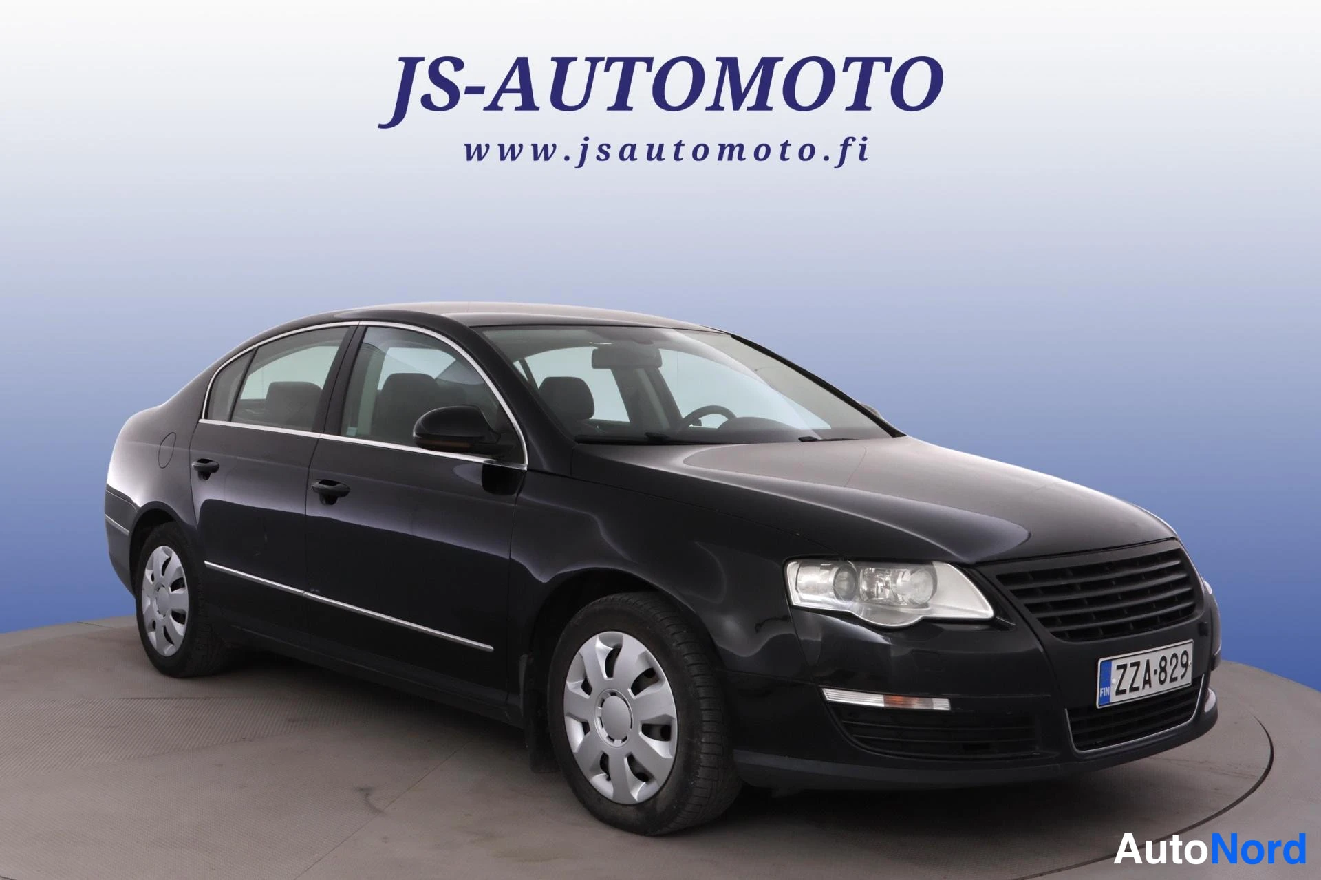Musta Volkswagen Passat 2007, etuviisto, keula oikealle, kuva 3